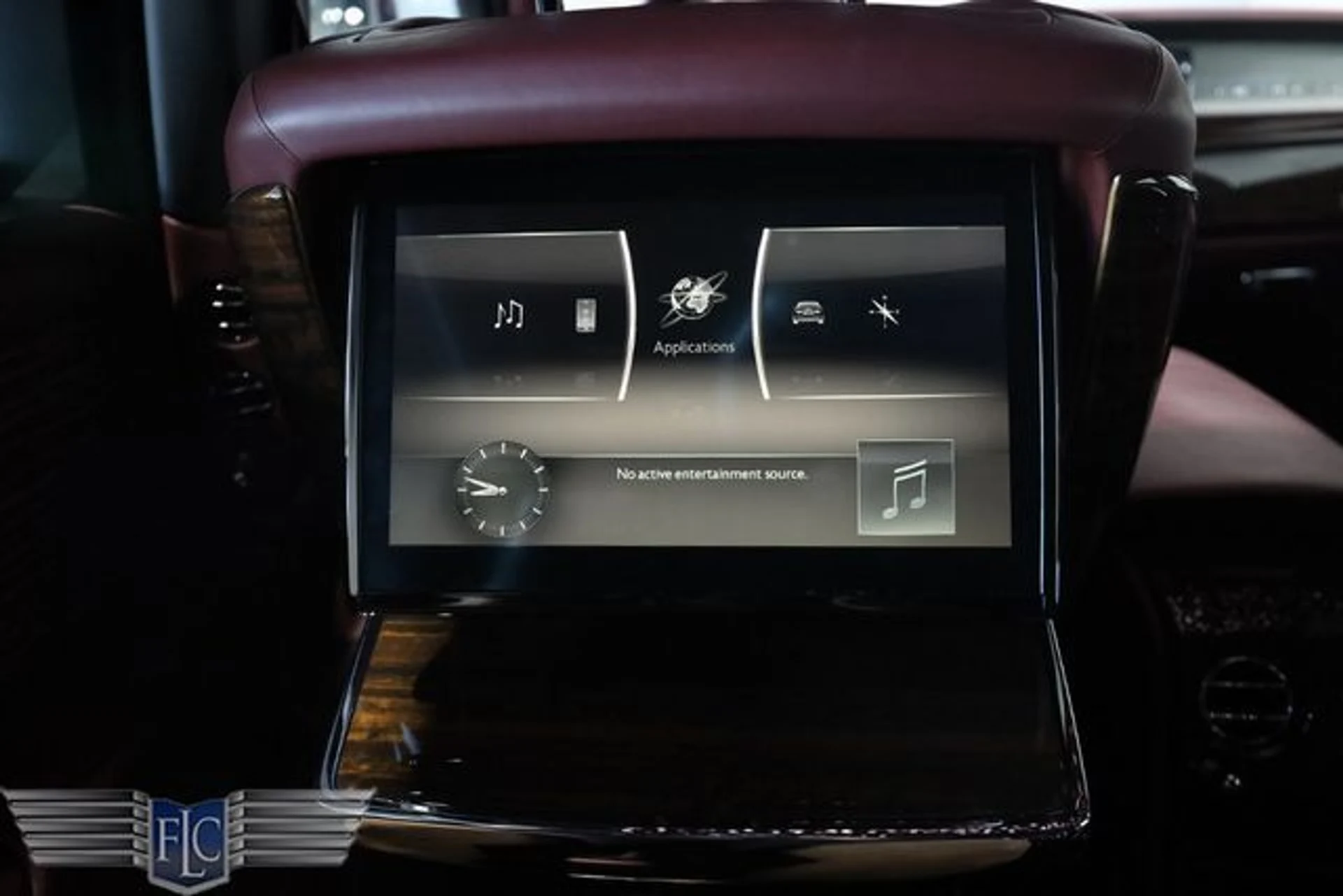 mph026_2770207699_used_2018_rolls_royce_phantom_extendedwheelbasesedan_9689_23067531_31_640_be71ff2570