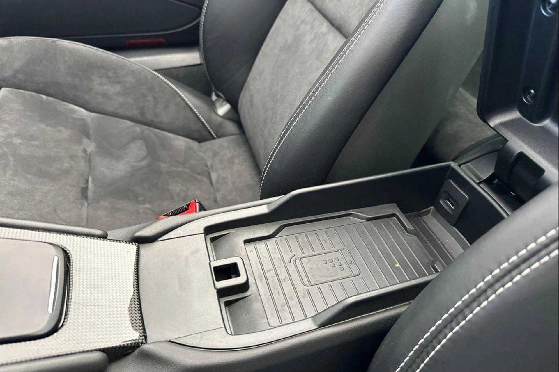 mph026_2780078333_1_Gyw1_Tlb4_Sf_Lp_S_Bb_A_Bf_LEAM_4ls_I_b0f01c4eae