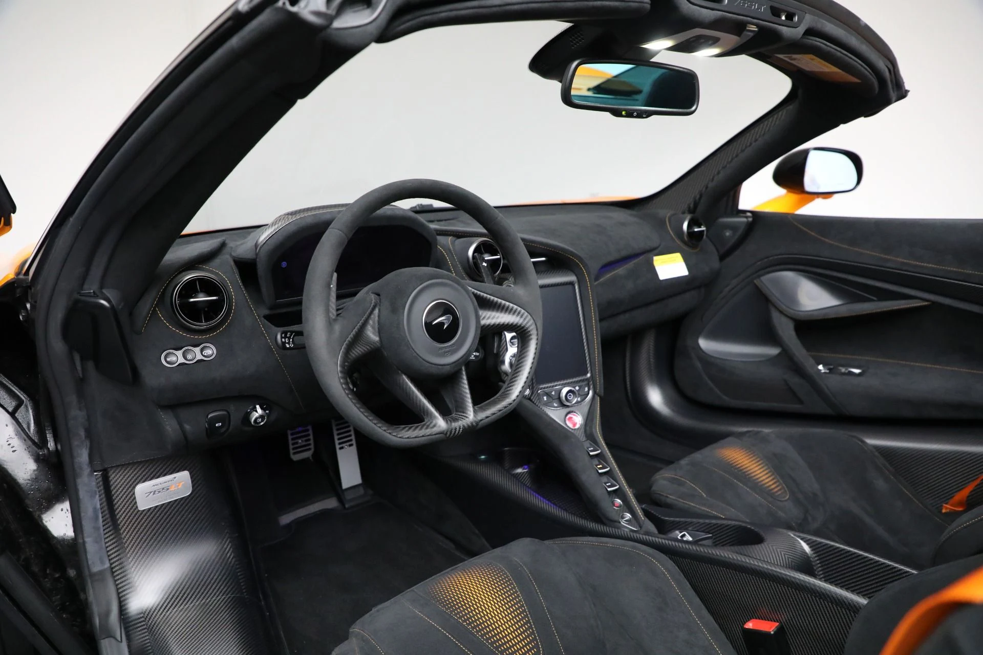 mph026_2781620903_Used_2022_Mc_Laren_765_LT_Spider_38b503d678