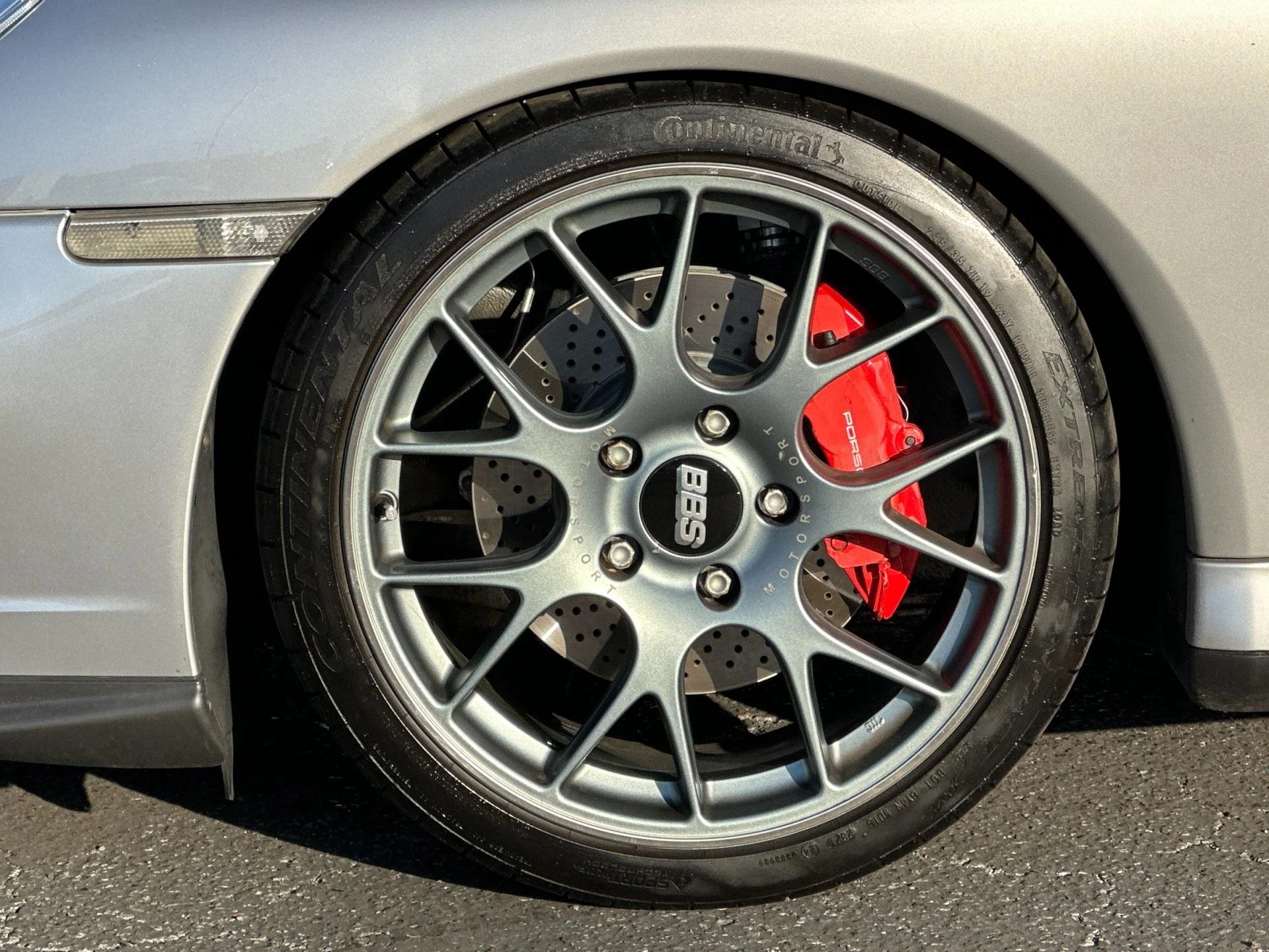 mph026_2782317276_Used_2002_Porsche_911_Turbo_1761919924_ef24b4662e