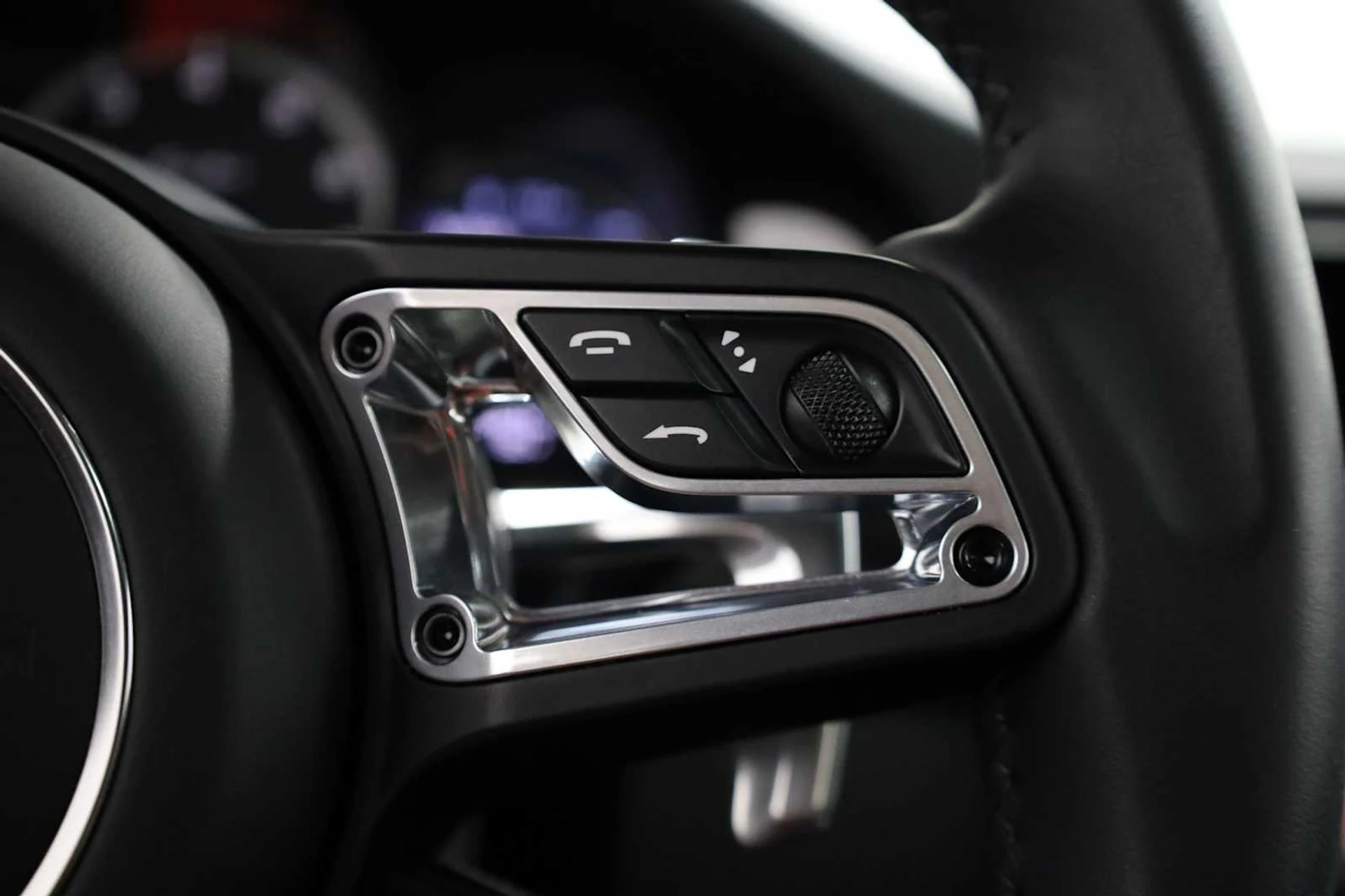 mph026_2783904663_70a4255baf601633177ecb31bbde08d7_73142aead9