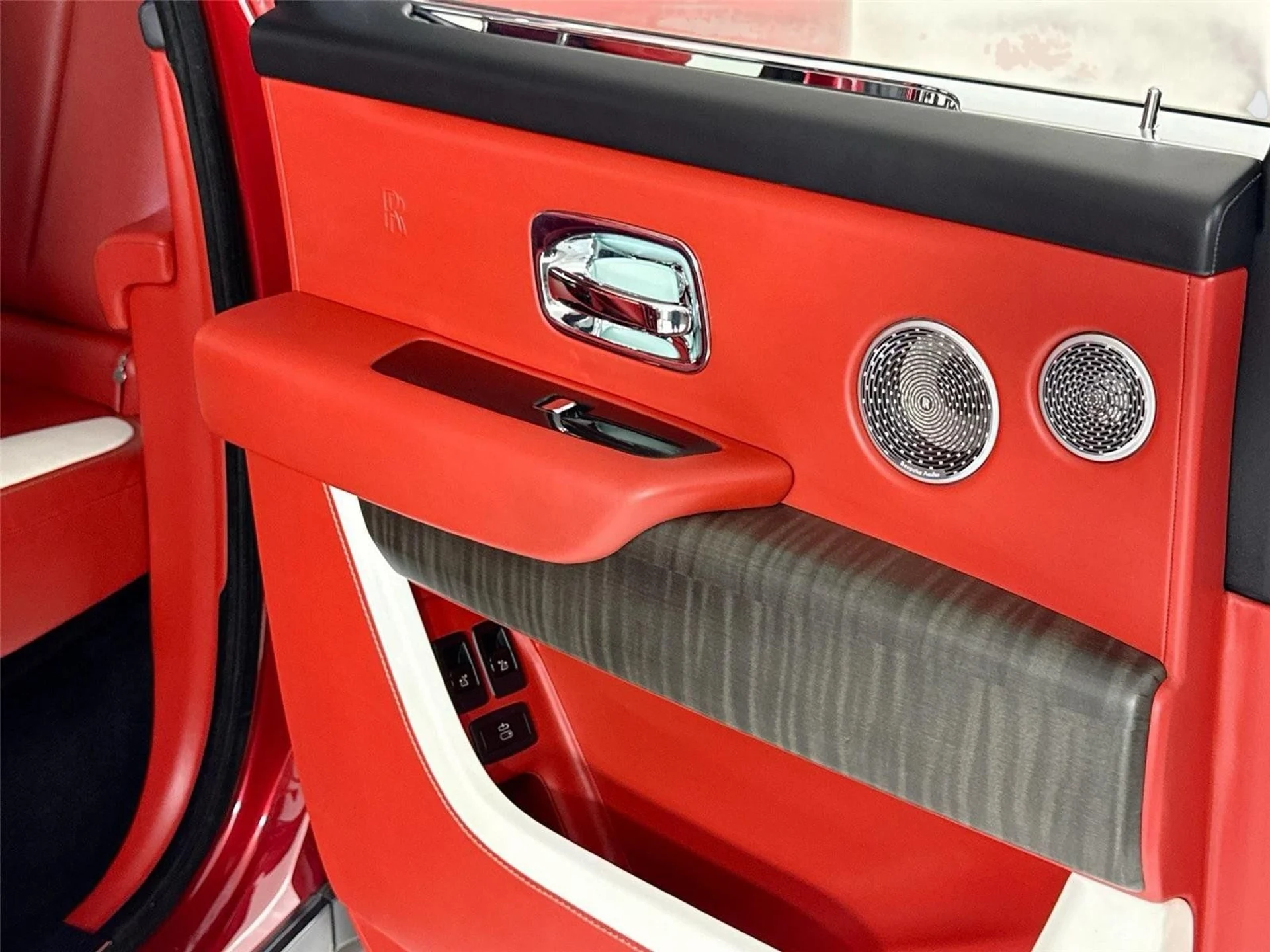 mph026_2789954129_2a8c8245af0a859a6346588b0c575aae_30c498e5cc