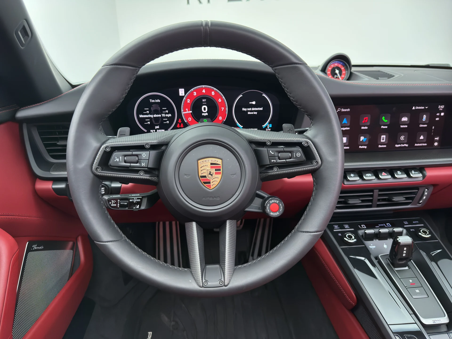 mph026_279482380_CC_3844_interior_006_5db0771d4e