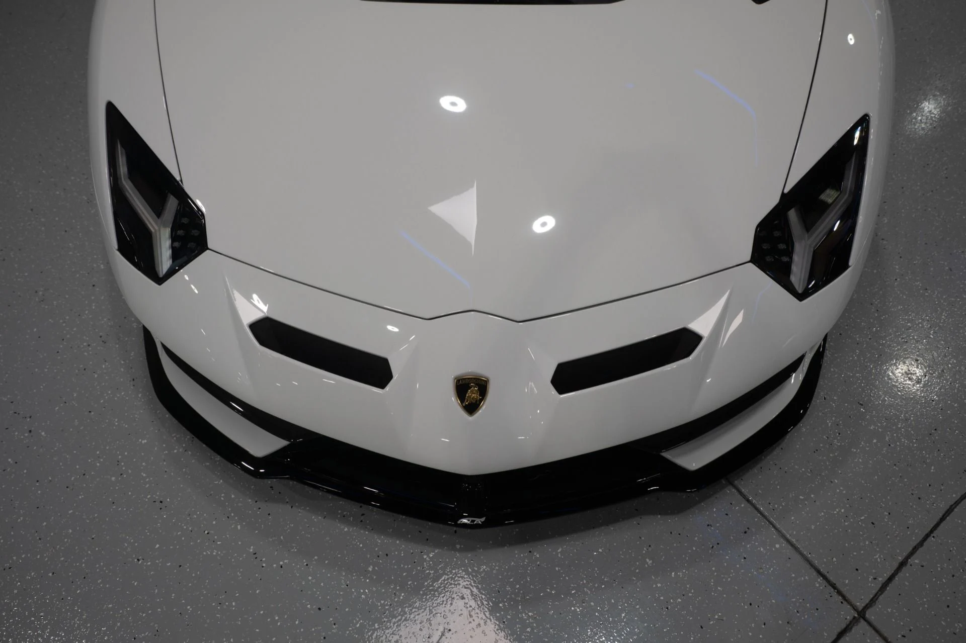 mph026_2803368550_Used_2020_Lamborghini_Aventador_LP_770_4_SVJ_1784235565_411fed2e06