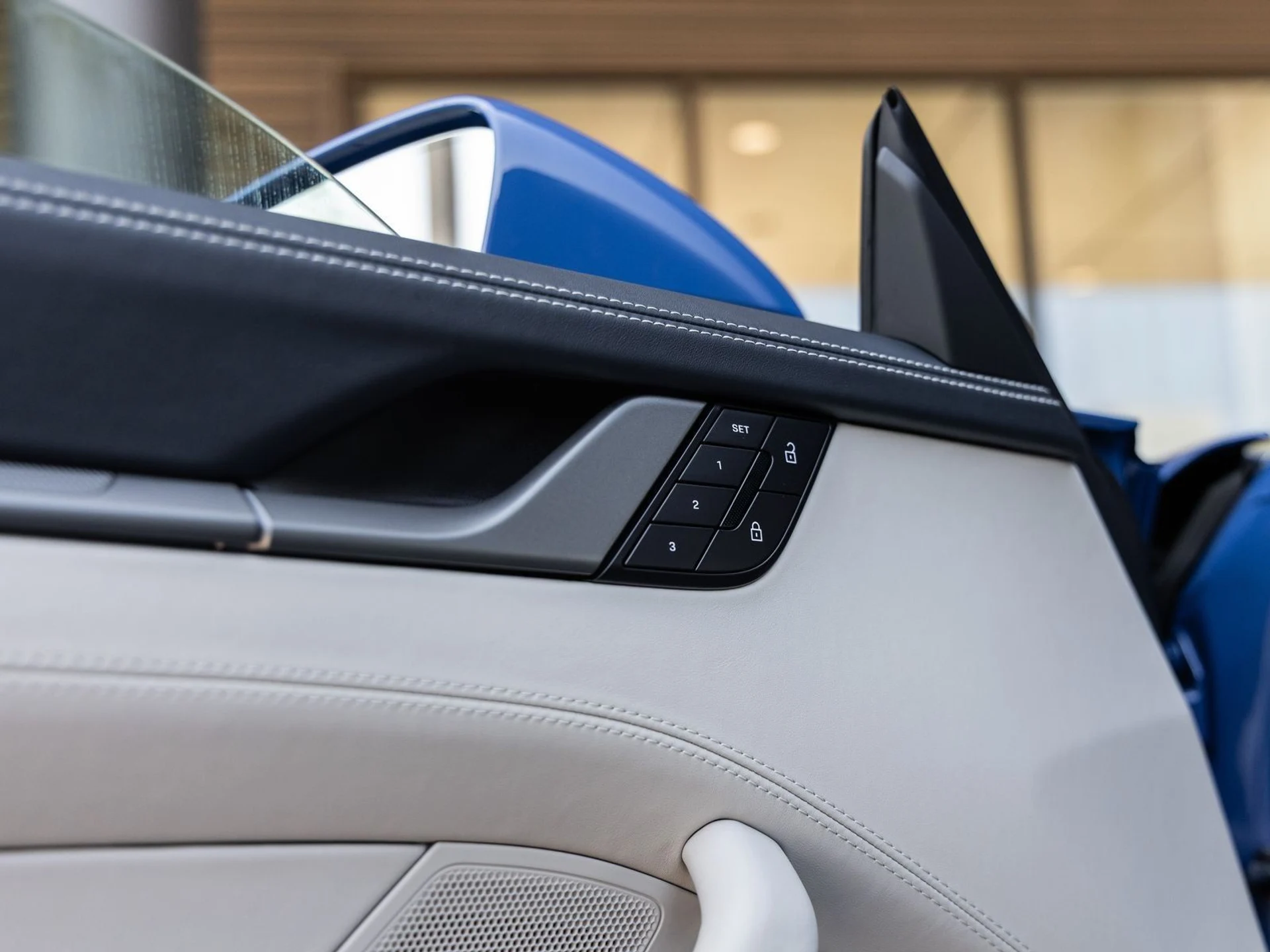 mph026_2804053890_27_7ba7df82b9