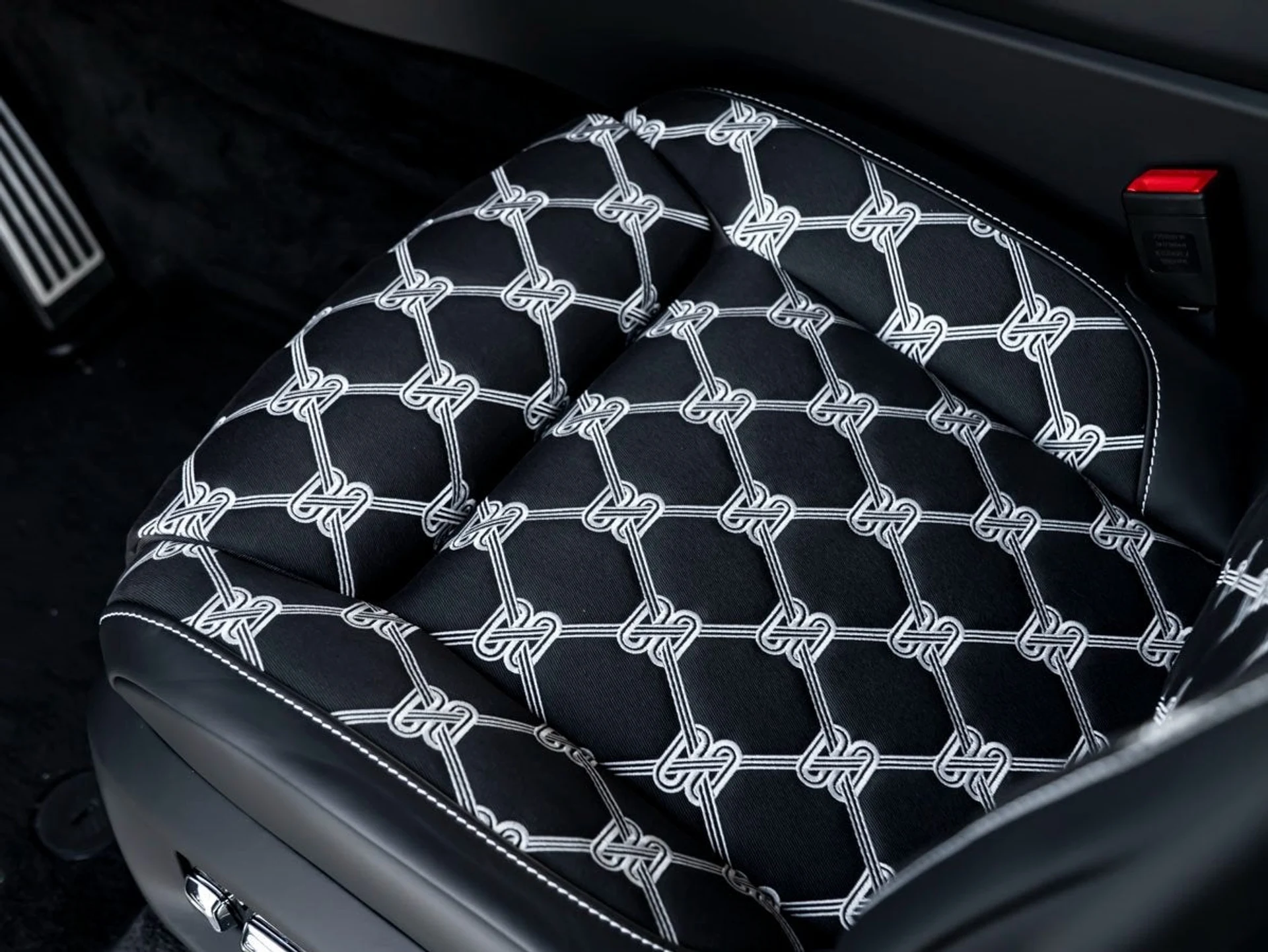 mph026_2805651935_27_be27db9307