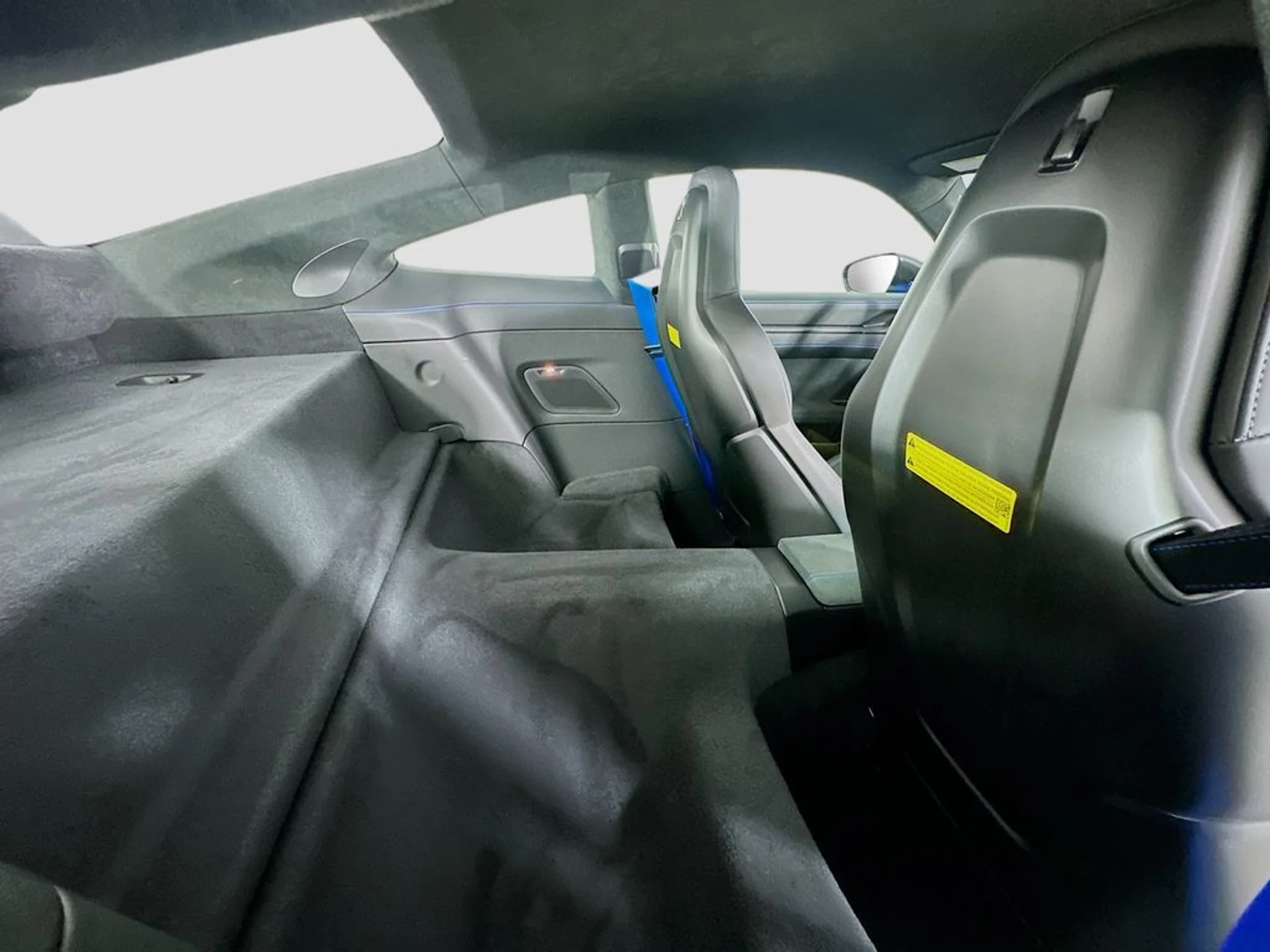 mph026_2810113692_460daf6af1bcf40d7f8db30e1df03aadx_e001c02a09