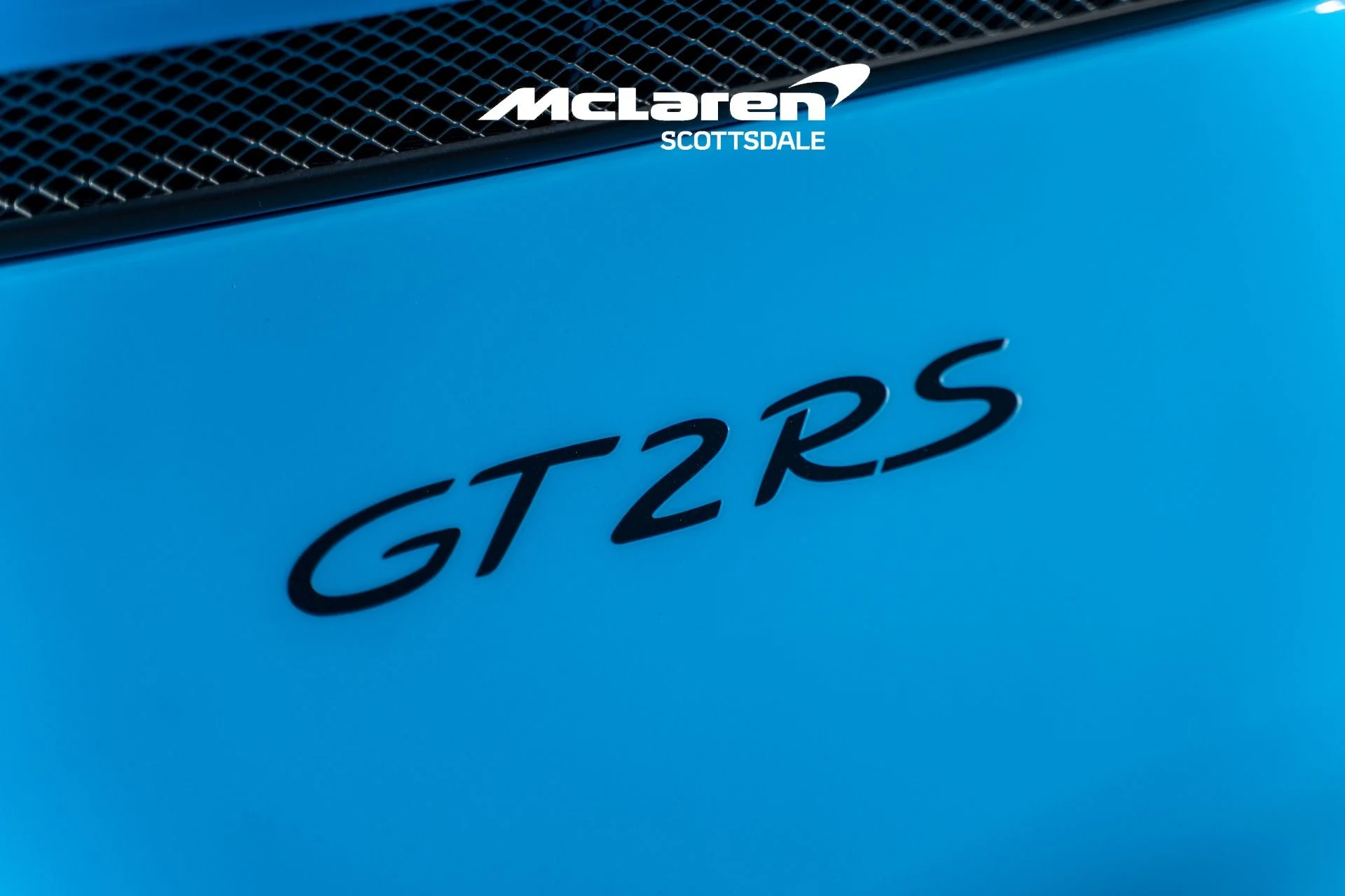 mph026_2814824682_Used_2018_PORSCHE_911_GT_2_RS_1765679912_9a340c3454