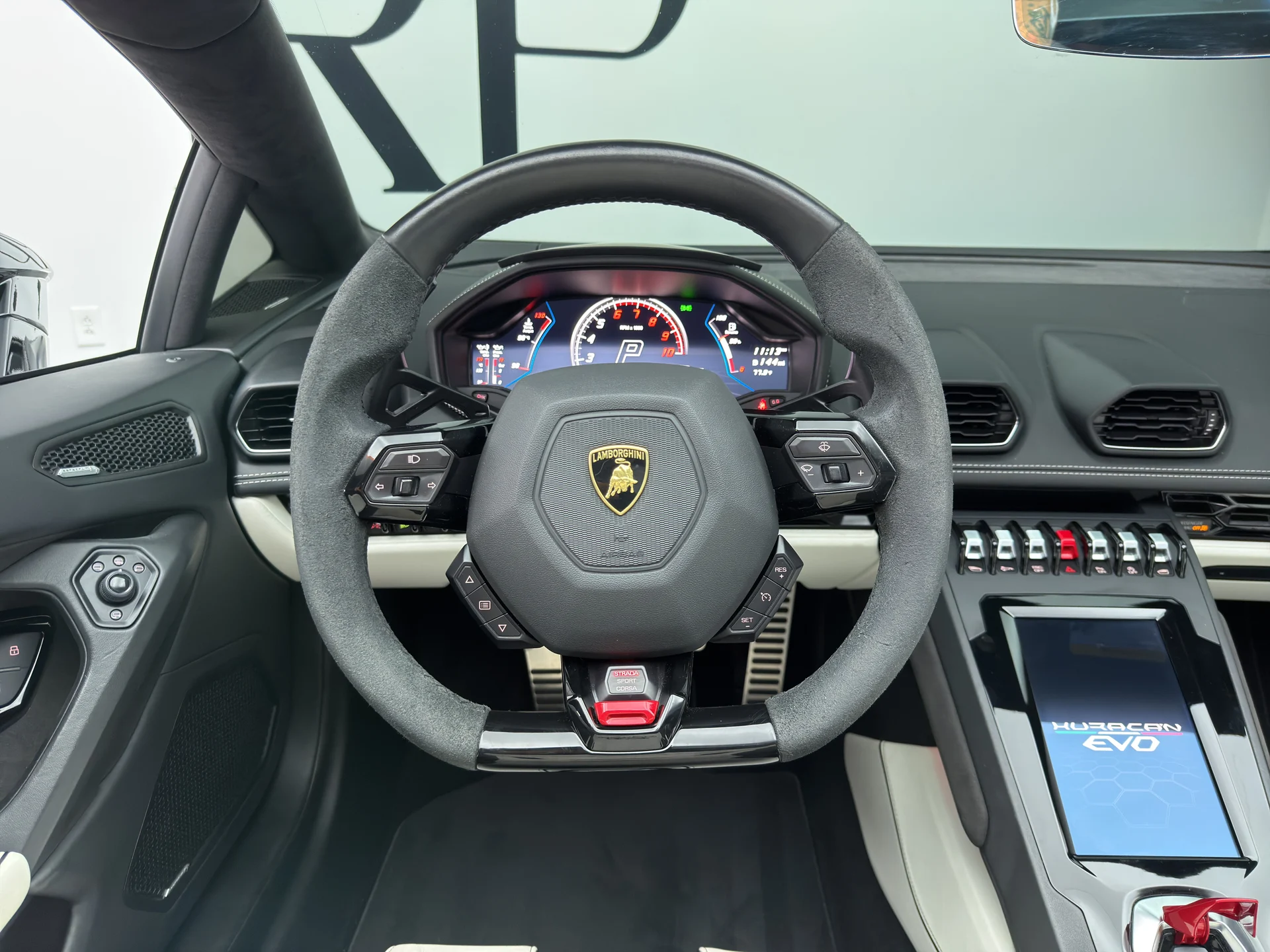 mph026_2815389075_RPA_3837_interior_006_62cc5750e5