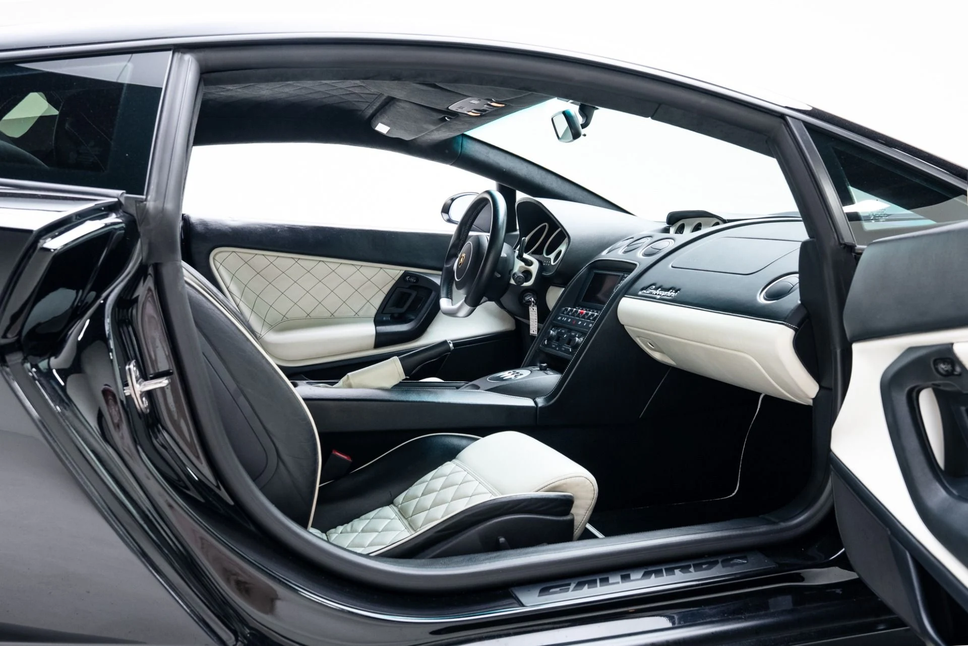 mph026_2820809509_Used_2007_Lamborghini_Gallardo_Nera_Edition_1770753495_5a21c00c5f