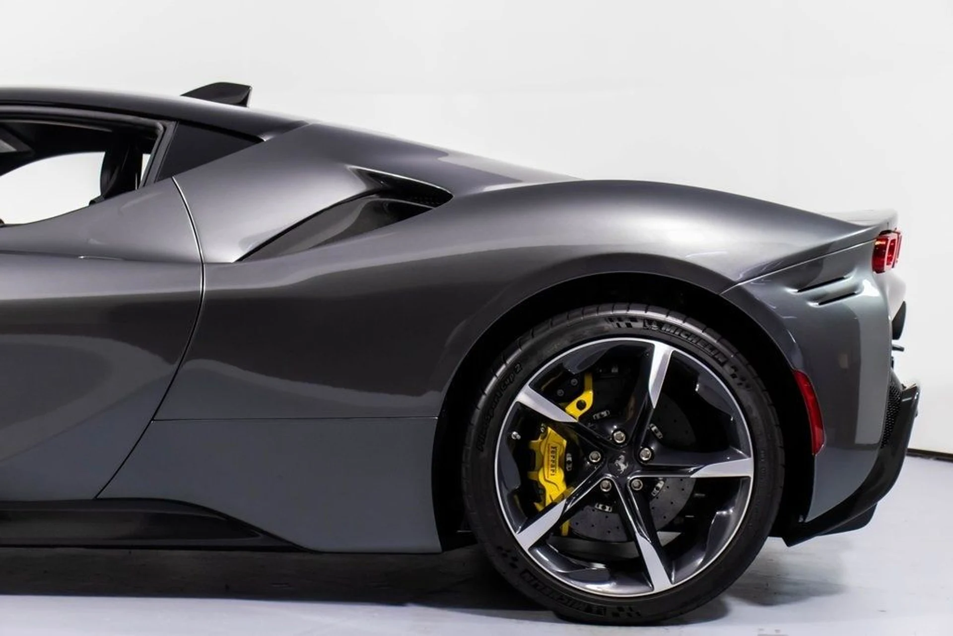 mph026_2822565144_91b849c1a45397f77b89a84eb0c4c8b1x_fd4f1f6649