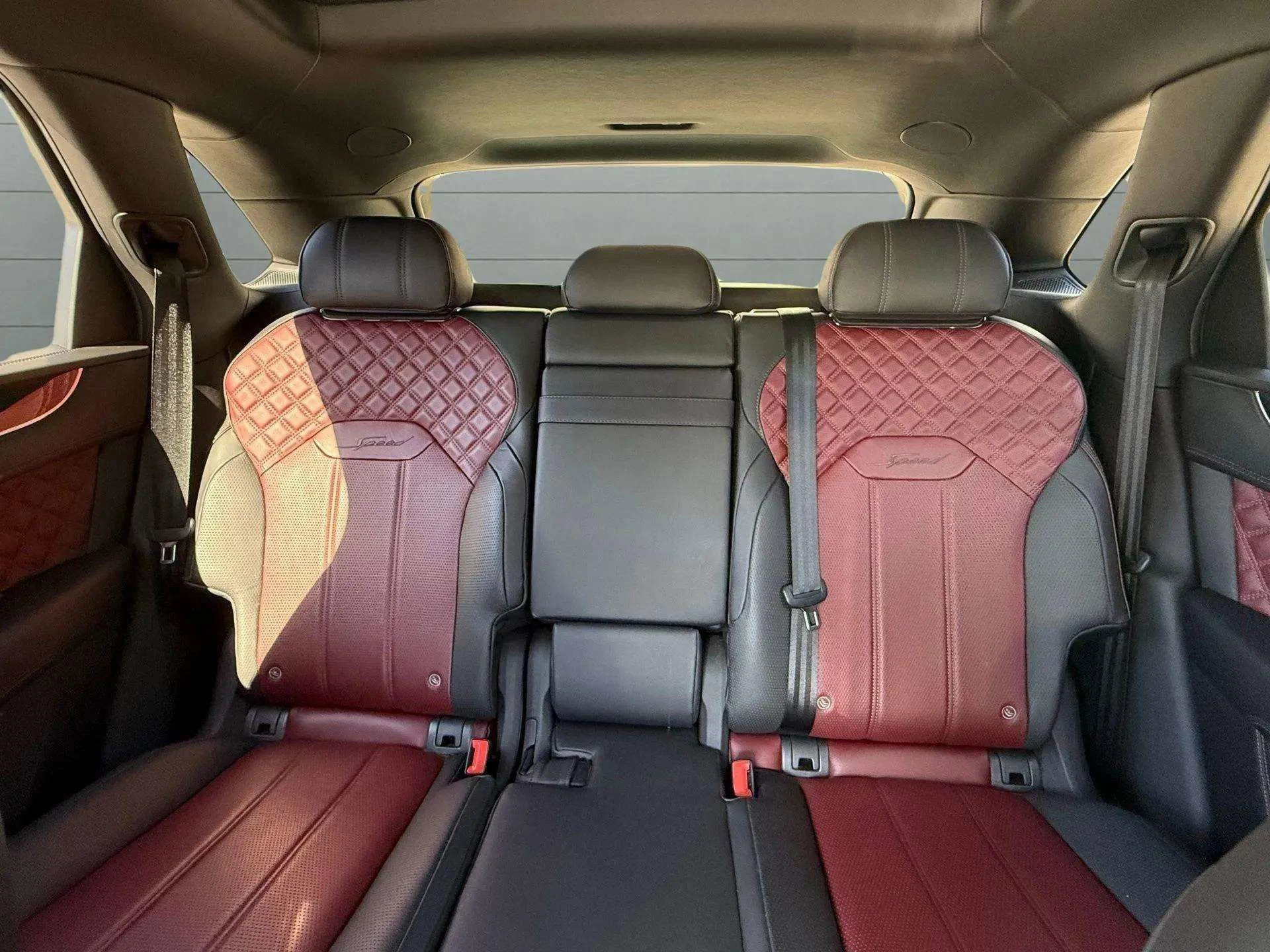 mph026_2830788749_b3bb37b3625f4181aacb4febfb7e6a2b_6d157cbc74