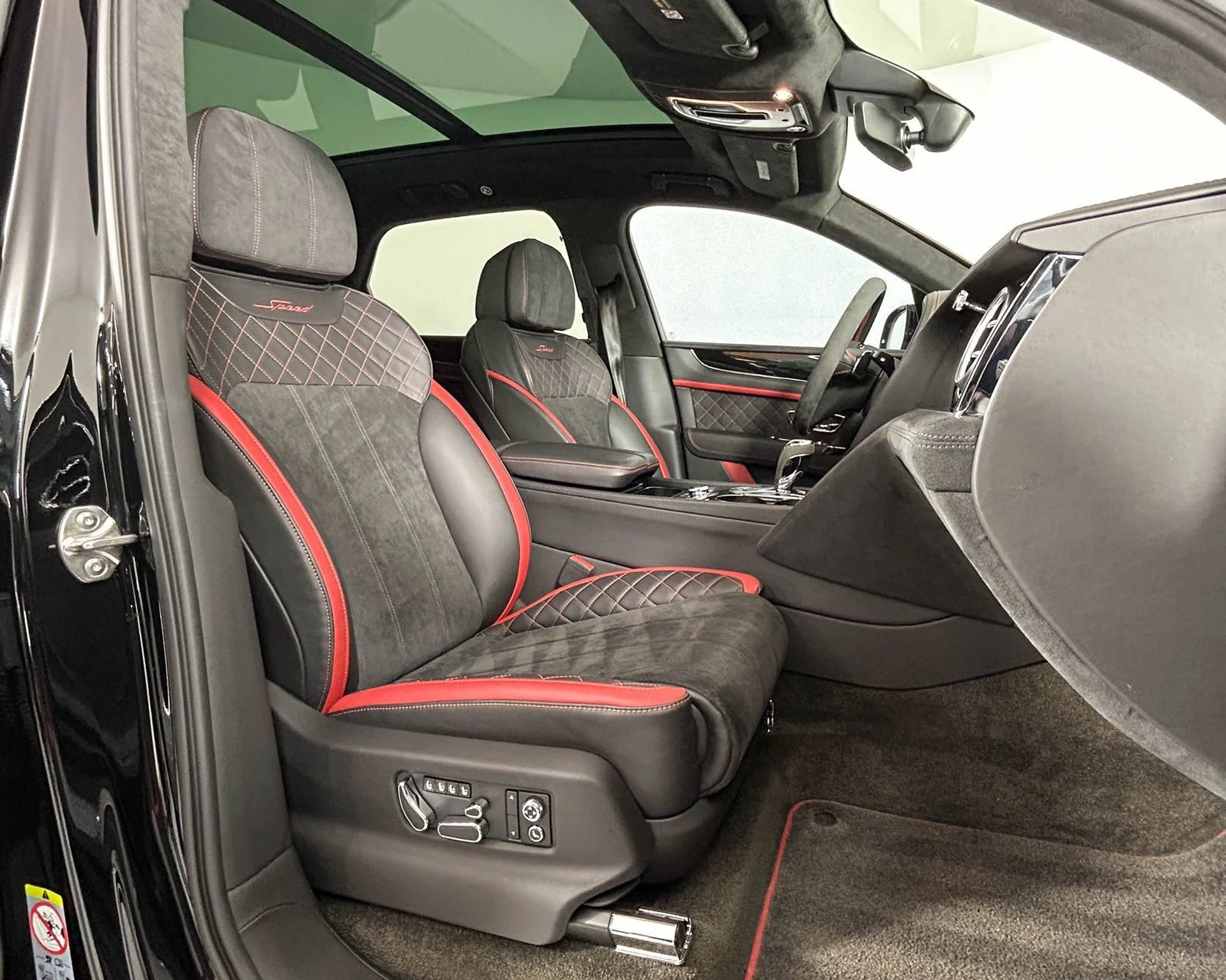 mph026_2834768477_548a5c8ae94f4120826b47006a751406_d79ebc13e2