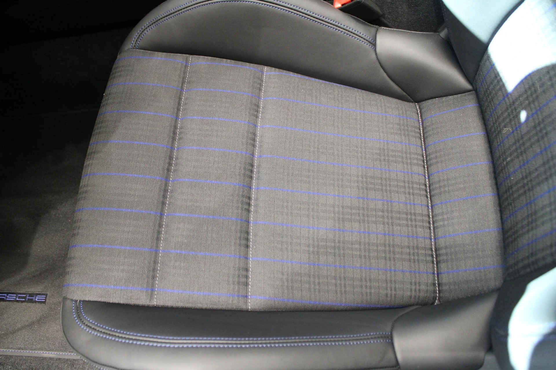 mph026_2835281408_fb7b668dfaecc8d9cc06993227edb14fx_9553093fda