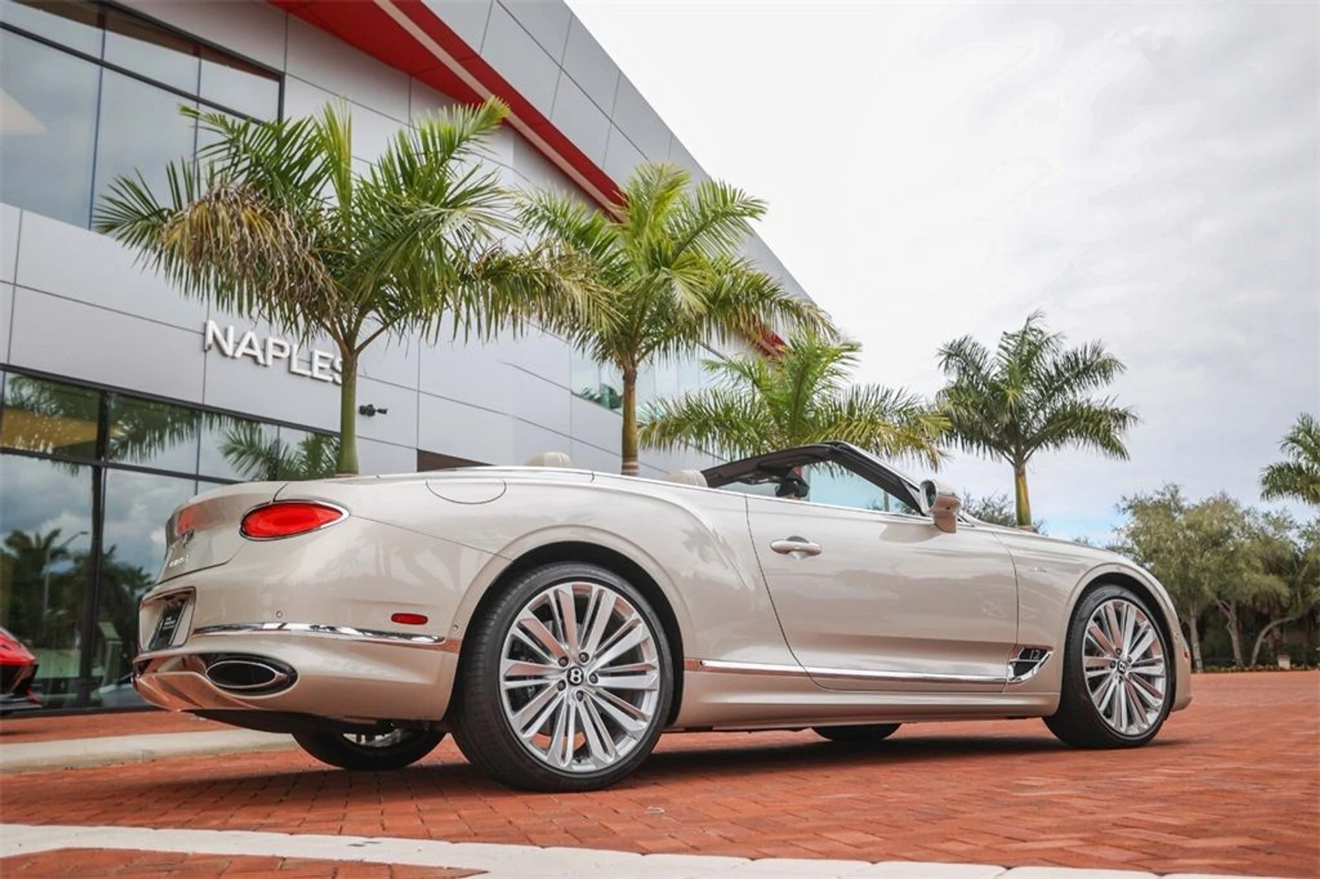 mph026_2842481657_3d2d7a7521c32601cdc6a01a9235cbb4_d9e2d2f58c