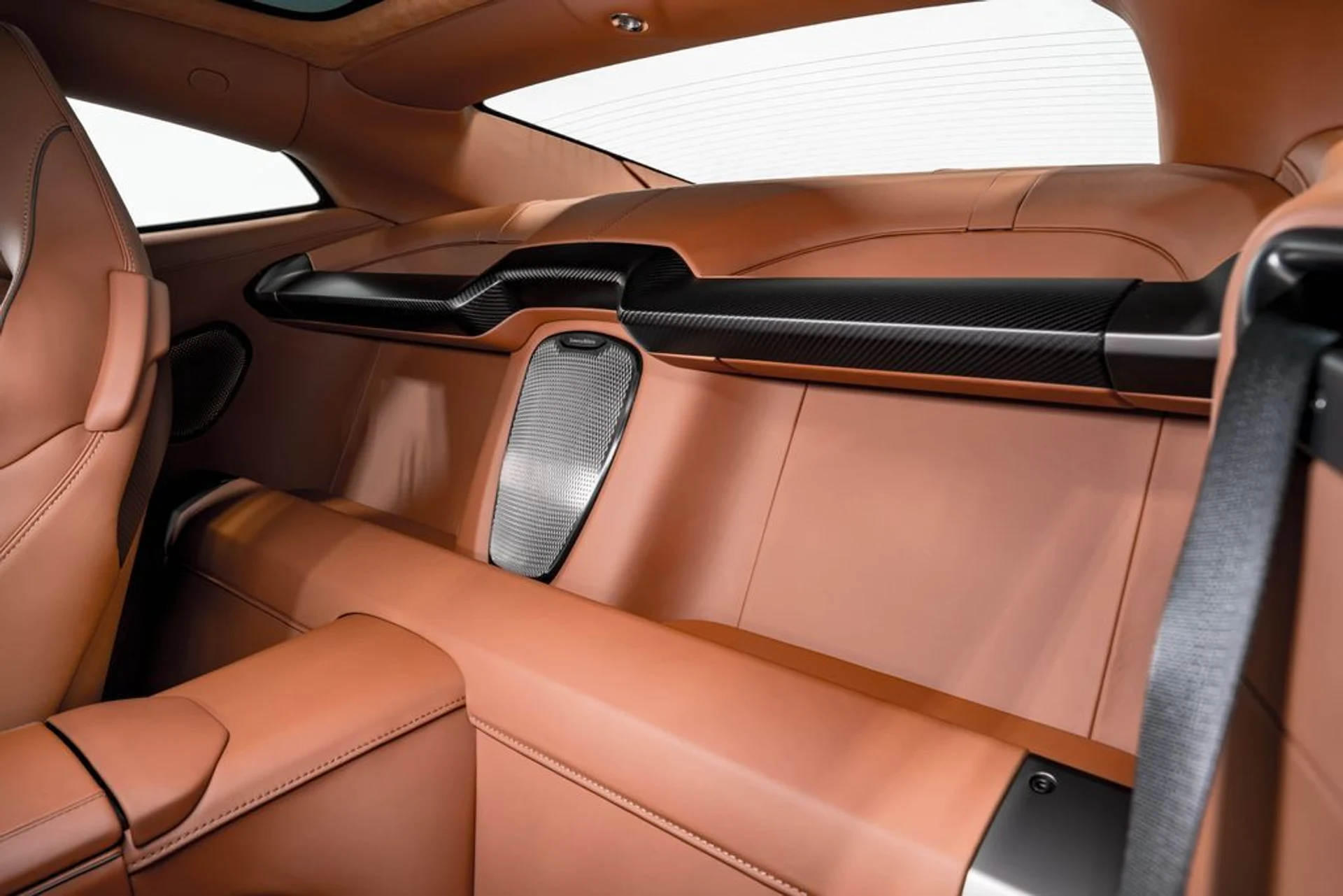 mph026_2851663477_25792c38ee2bec5d4b07d3157b04682fx_ffe5030eb4