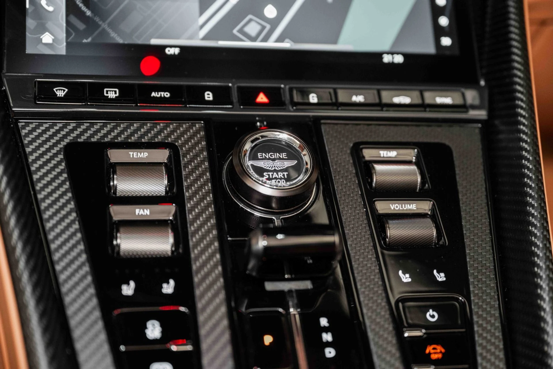 mph026_2856141995_Used_2025_Aston_Martin_DB_12_Volante_1727881023_631ae06a4f