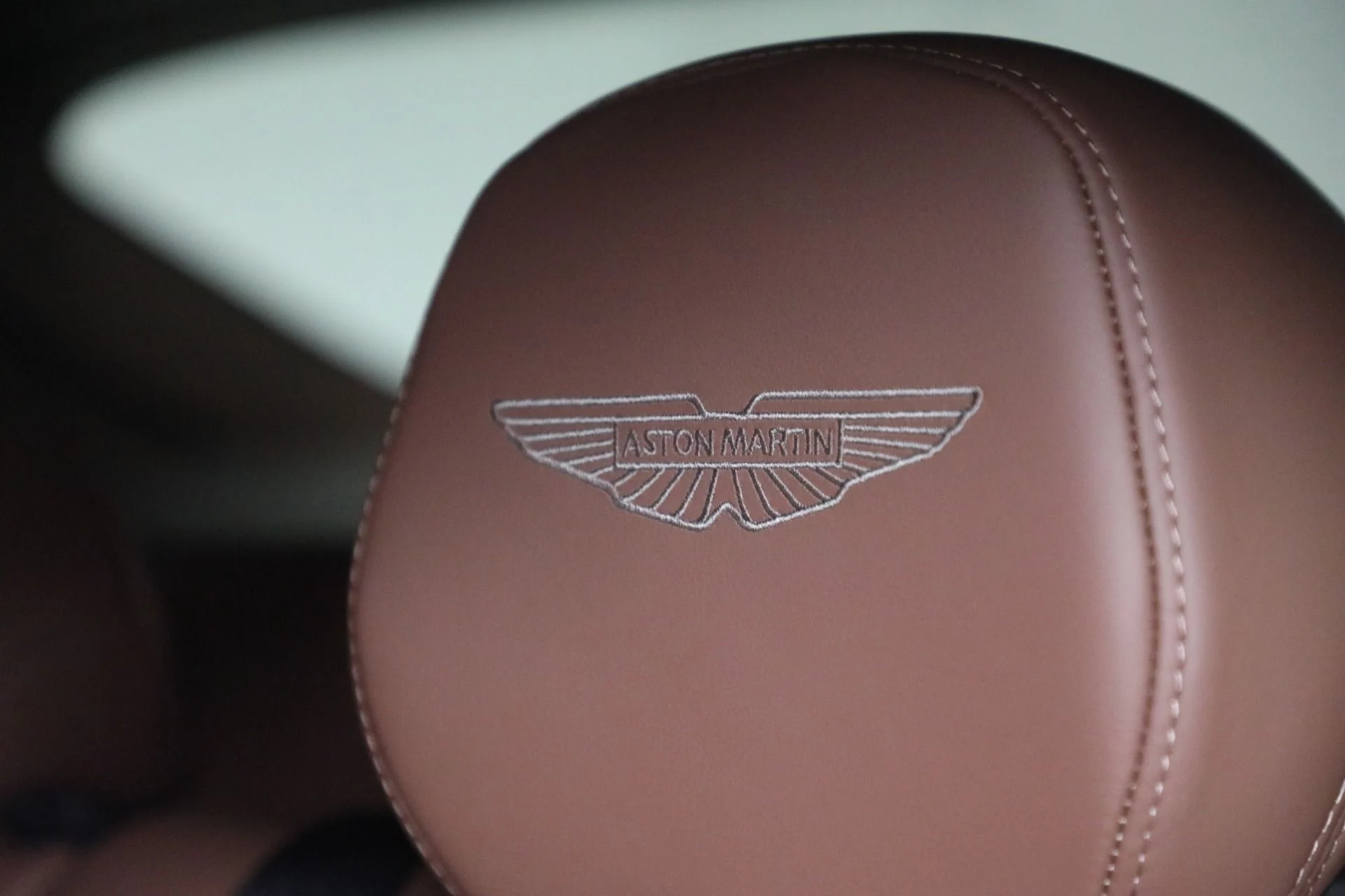 mph026_2856388605_New_2025_Aston_Martin_DBX_707_700c04e32c