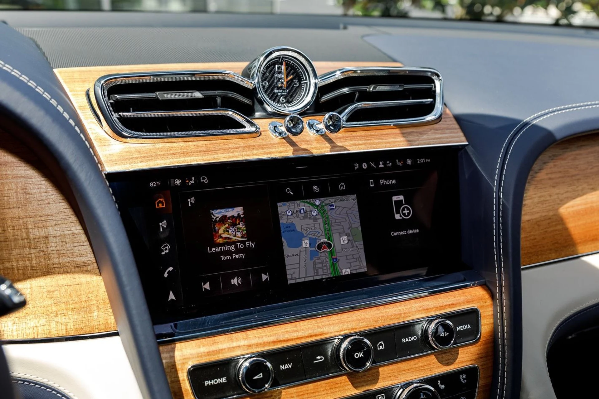 mph026_2859306245_ddf584e5e30eacf11cc50b7c122999f3x_16bbc48295