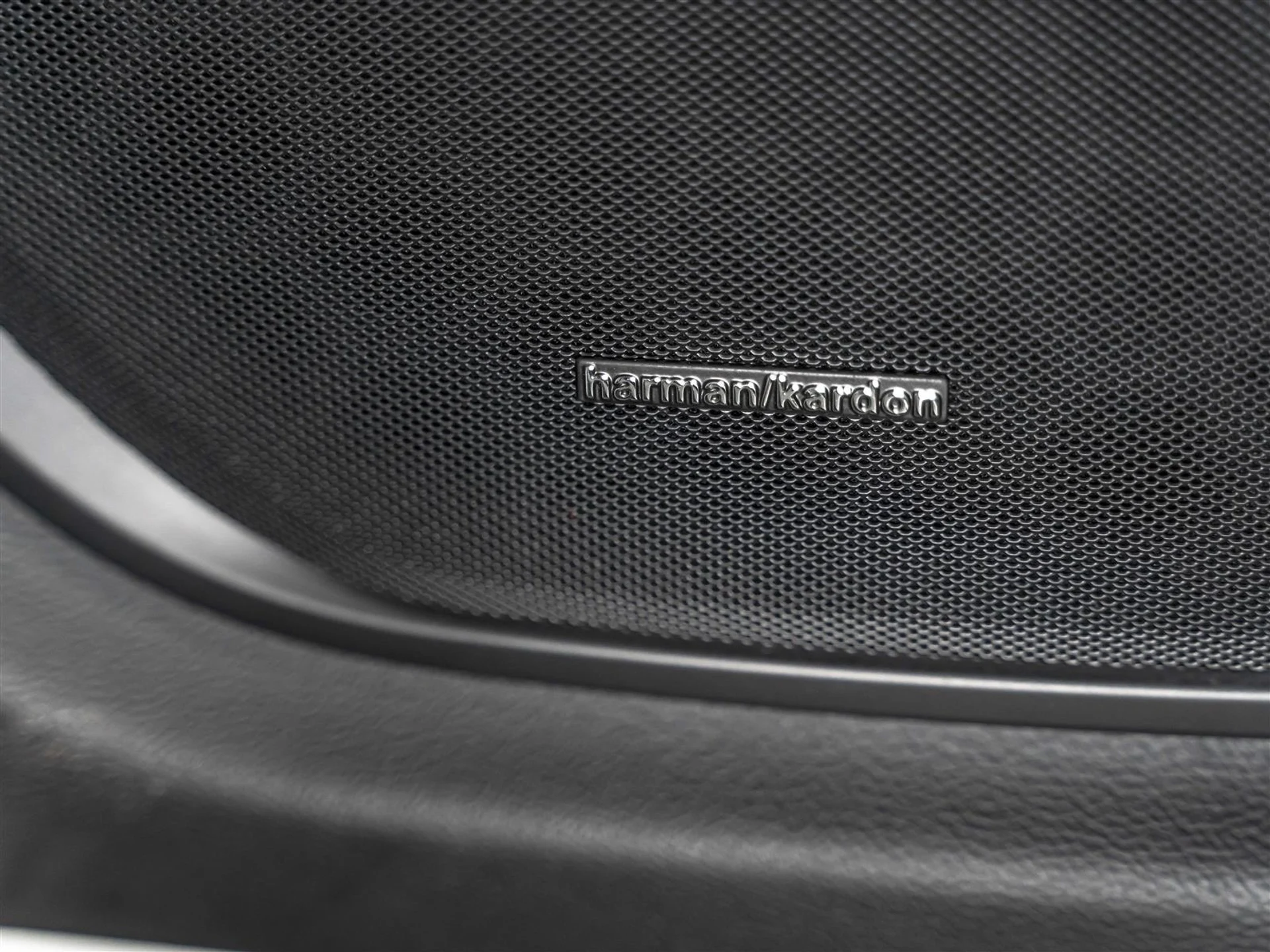 mph026_2862340310_16e7df61_e90f_4dfb_b183_7bad29b03a2c_175a991363