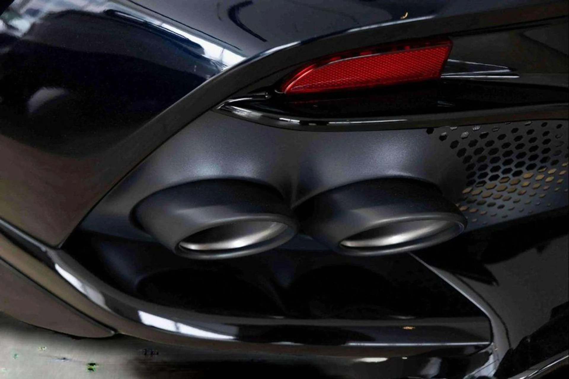 mph026_2878234263_EPQ_85bw_K_Tm_D8m_PU_Ii_Sv_R4_Yz5i_YI_b04da4b0ae