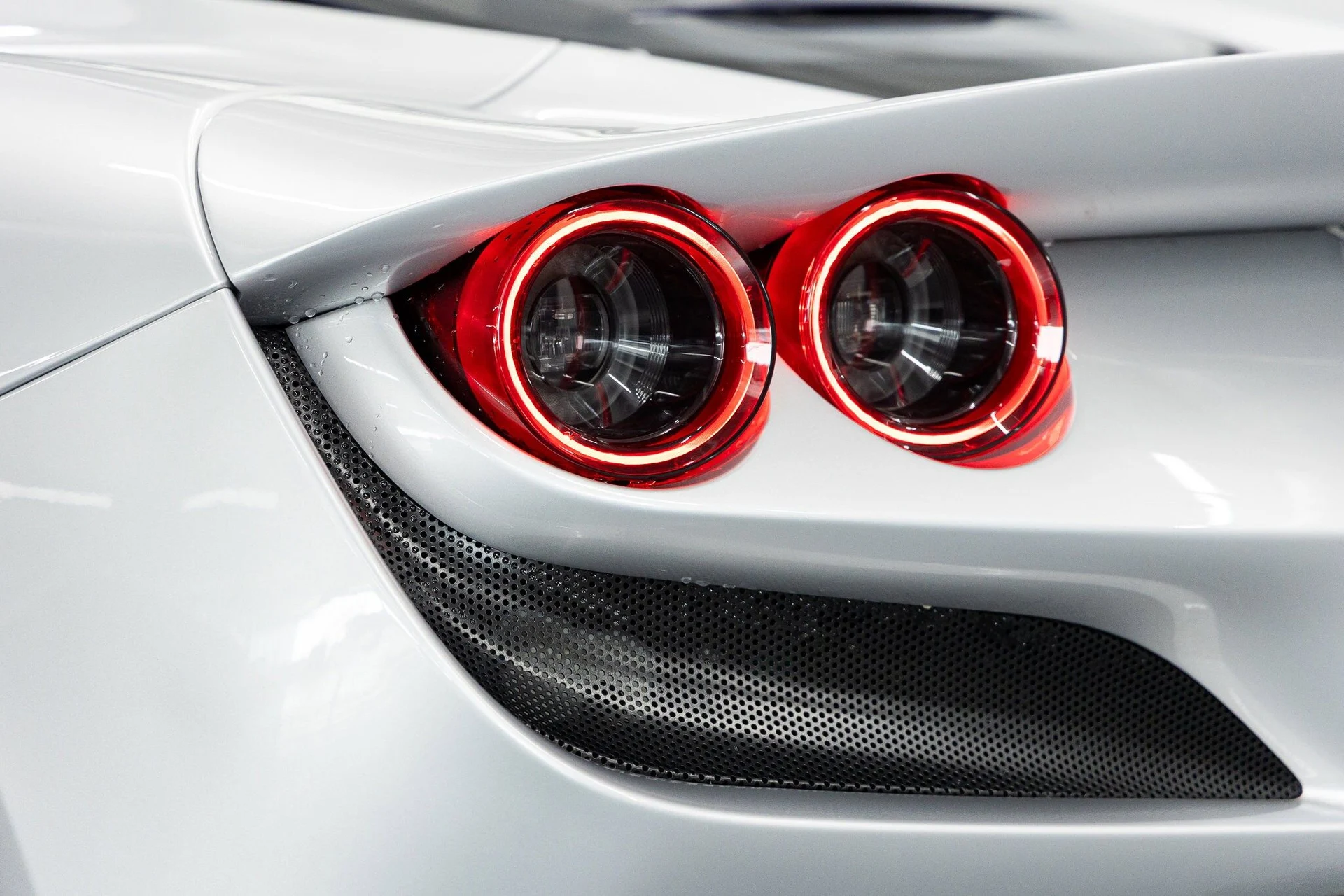 mph026_2886518341_869b5c4ec6640200f12e34bd59c62098x_a71936a225