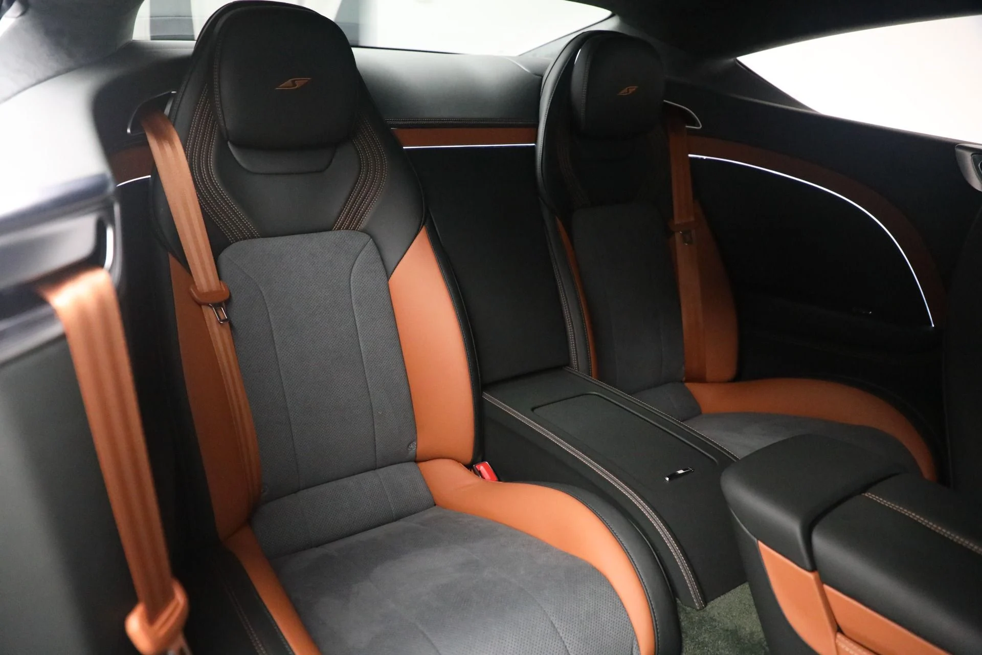 mph026_2891142114_Used_2023_Bentley_Continental_GT_S_V8_4c78e2025c