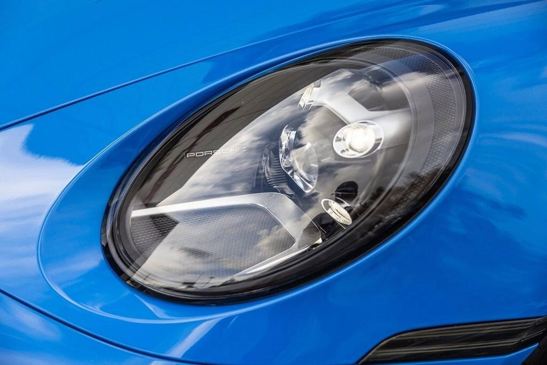 mph026_2908264264_ac687e862a342f7388a520babc369bfcx_dd51336cbc