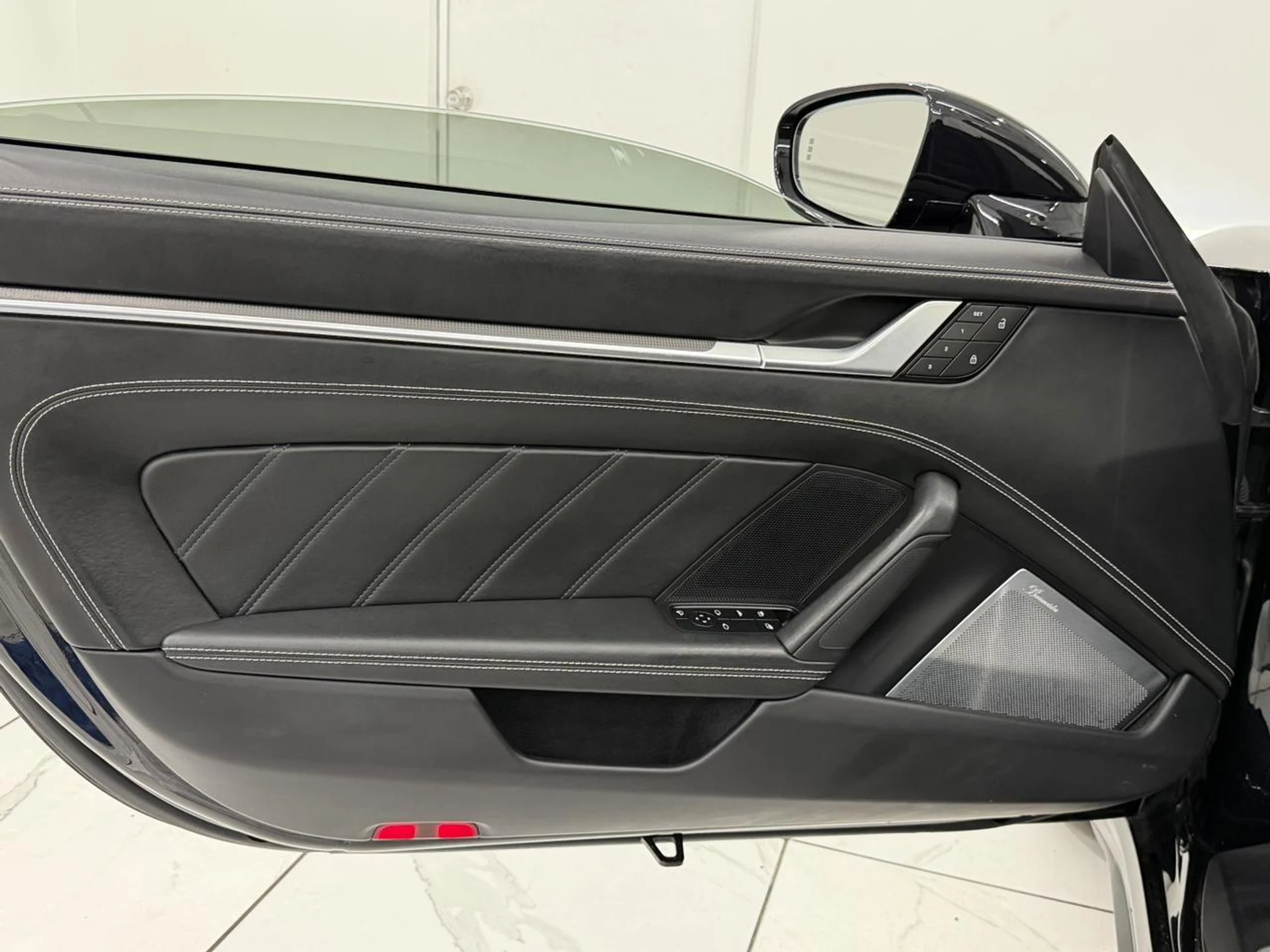 mph026_2931100953_cdd48aacd527b7264b8ec20cb964dc87_0c4c98b250