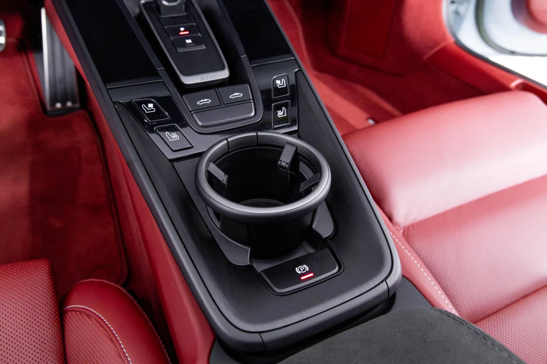 mph026_2937600431_Used_2023_Porsche_911_Targa_4_GTS_1762298434_ae85a727d9