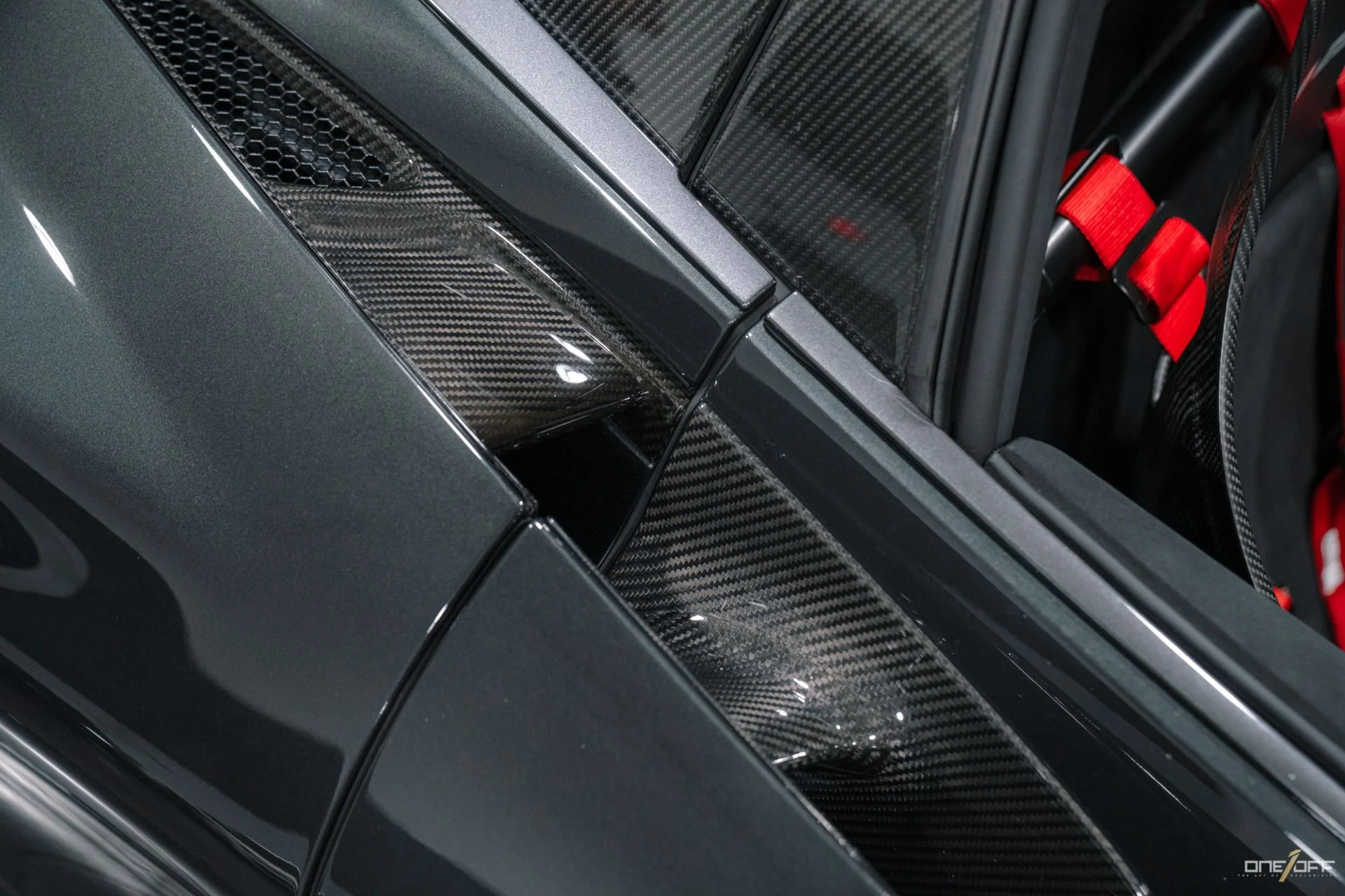 mph026_2941580758_Used_2022_Mc_Laren_765_LT_Spider_GTR_LM_25_Lanzante_1_of_1_800000_MSRP_CPO_Warranty_1761344316_525d8708b8