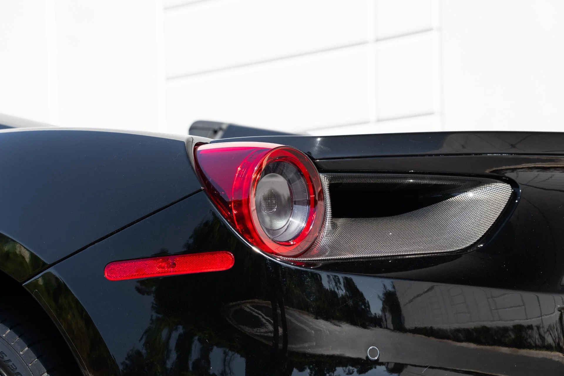 mph026_2948751751_Used_2017_Ferrari_488_Spider_1771888975_a58e4fce8f