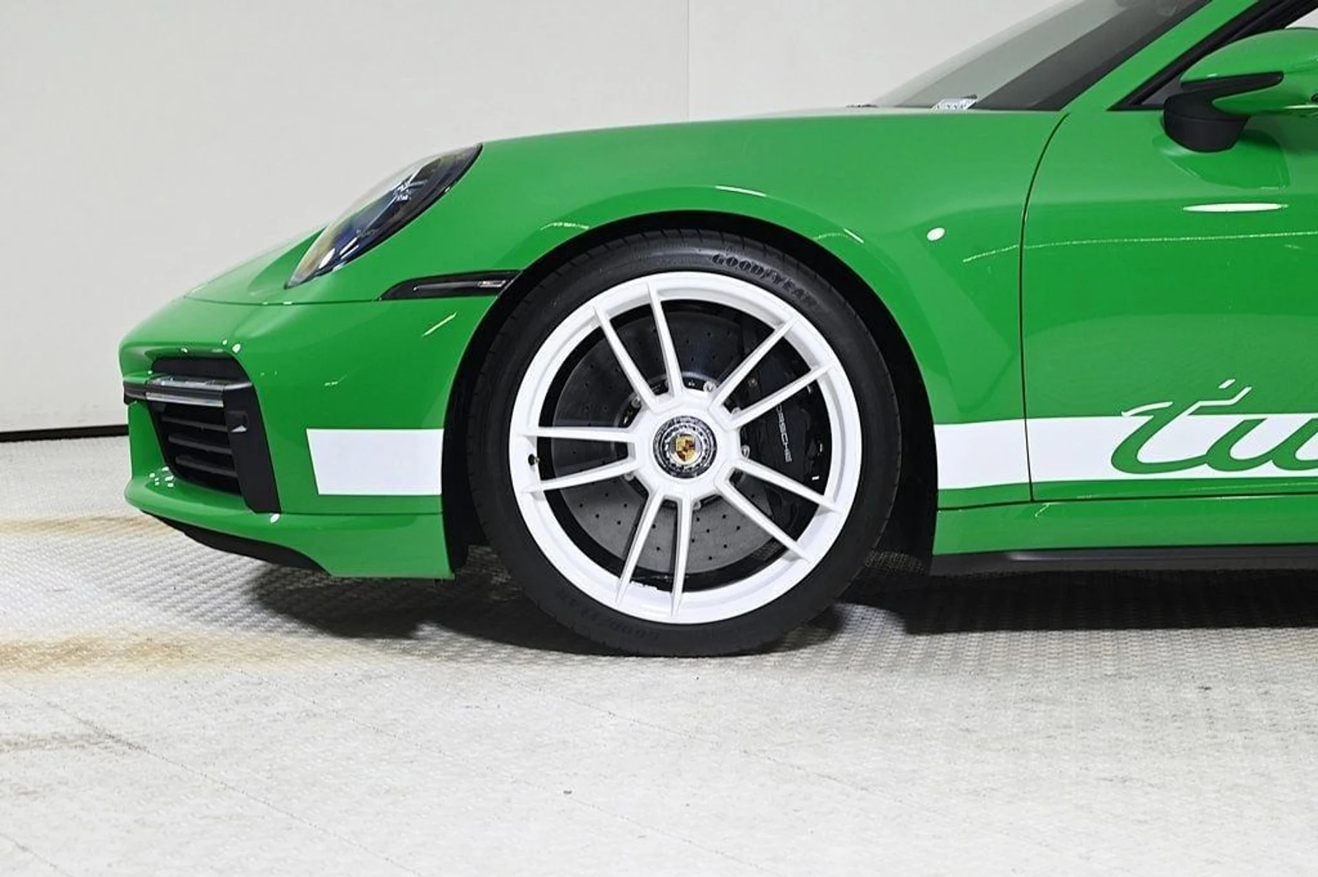 mph026_2949071862_e560070c62154f9286b004b6bdf30409_29b19c063b