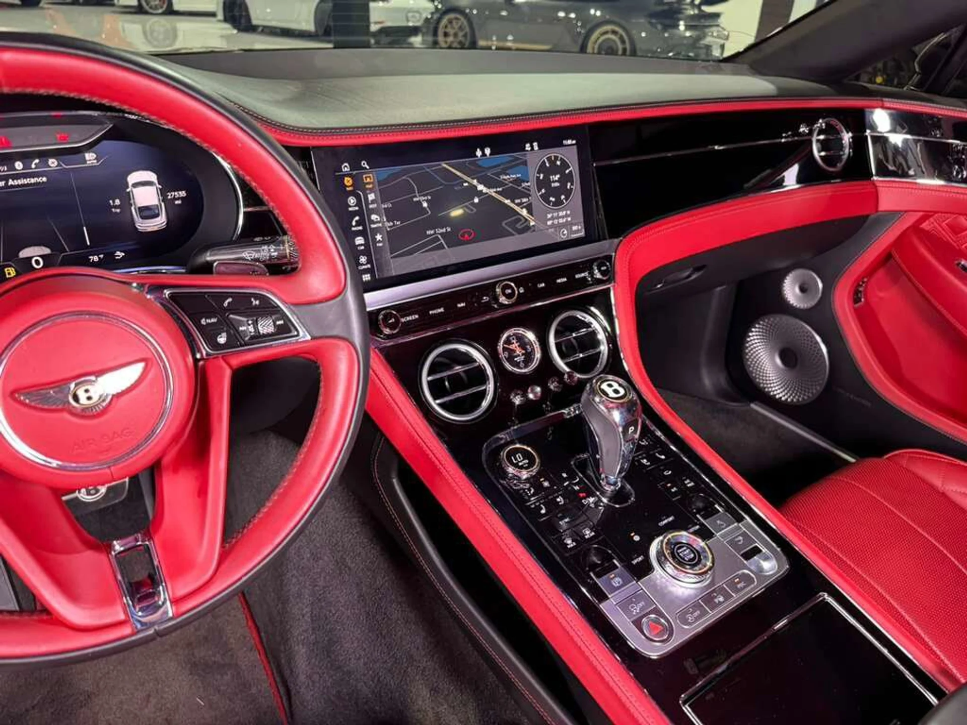 mph026_2950715506_02ee4ddda02f11be19eef3d1592151d1_6400947d87