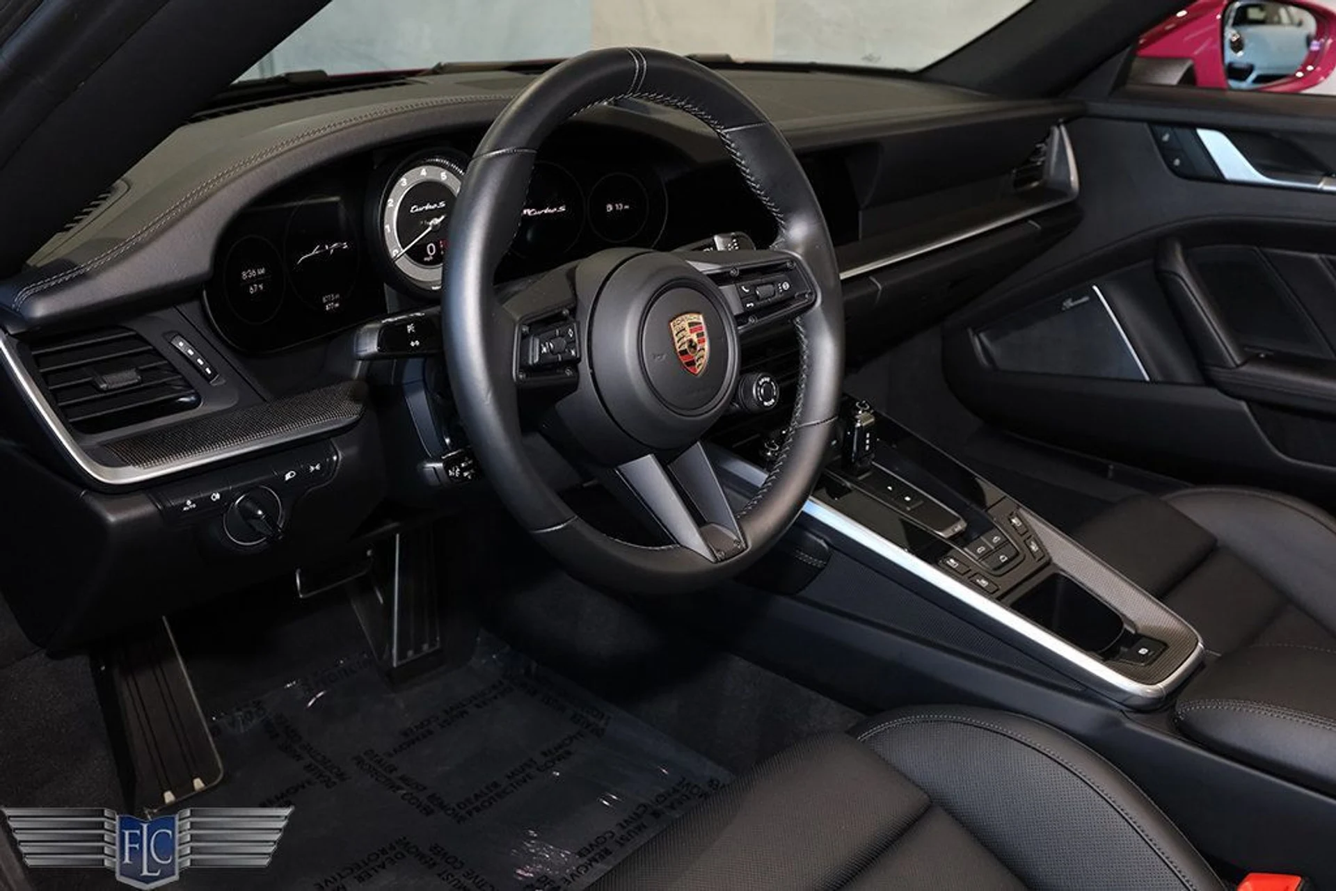 mph026_2953867741_used_2024_porsche_911_turboscabriolet_9689_22977527_27_1024_f41dd27046