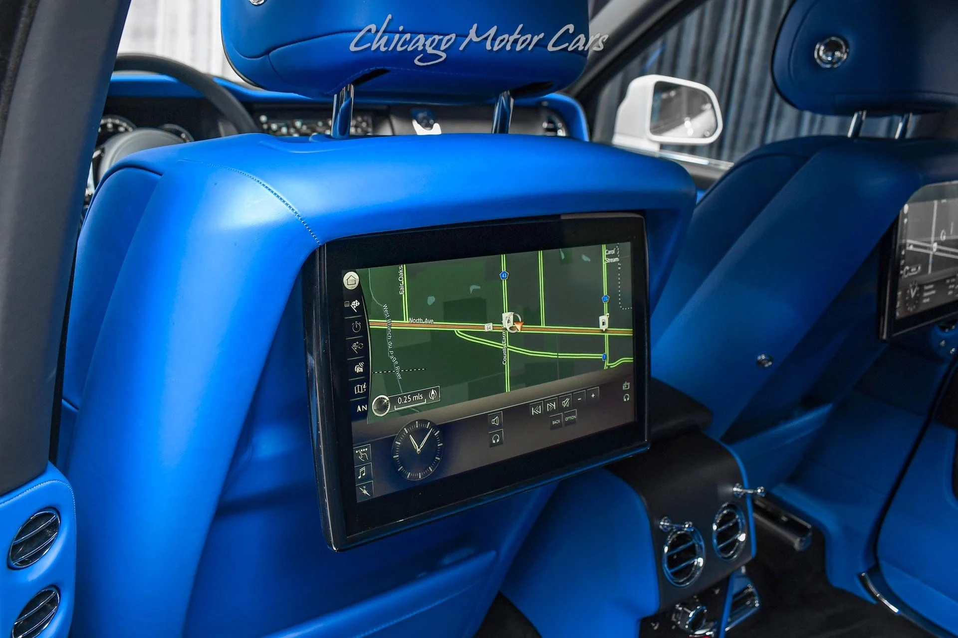 mph026_2956766040_13154_p27_l_d24bf1399c