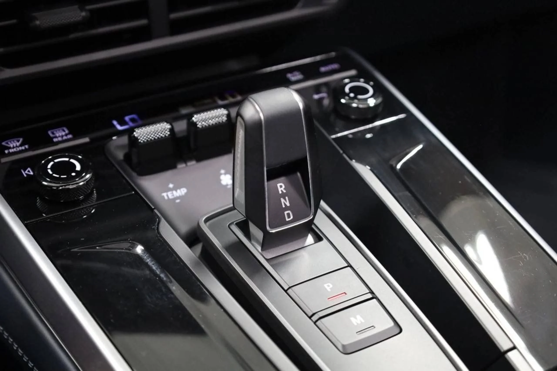 mph026_2968915291_ded5a53921ea0d8496bb36db07b5e2b1_6b53a8079c