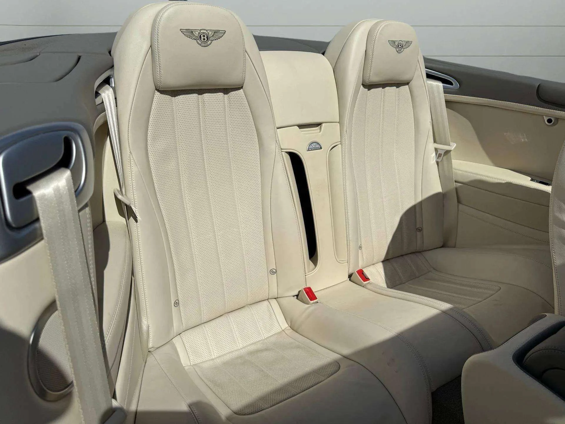 mph026_2973287538_e445a0909e6e4818b254f88c78fbaff9_eafc7d372b