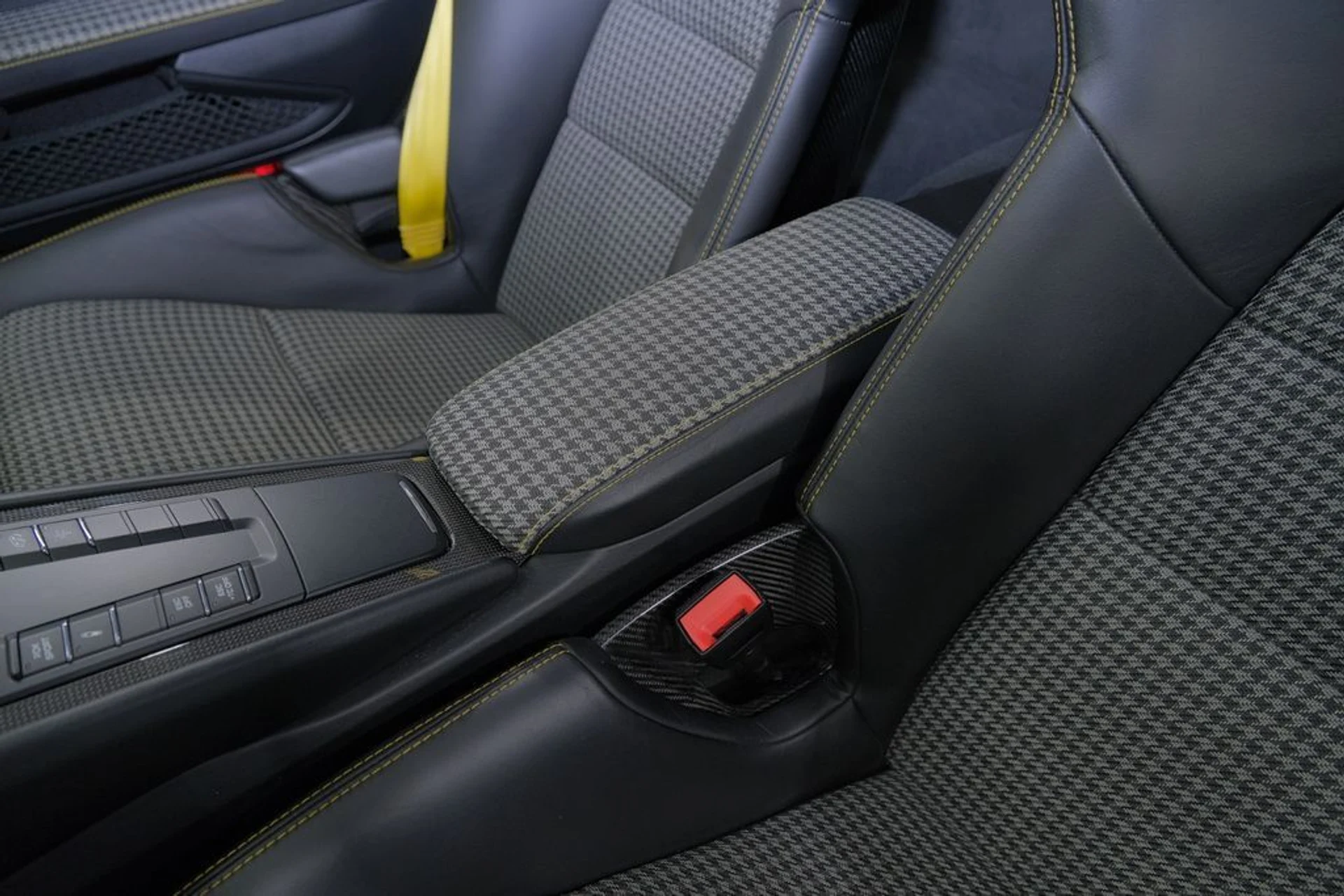 mph026_2973711156_b7e1dfffd56a7fb3d29b779a09d9bb1d_35c413d290