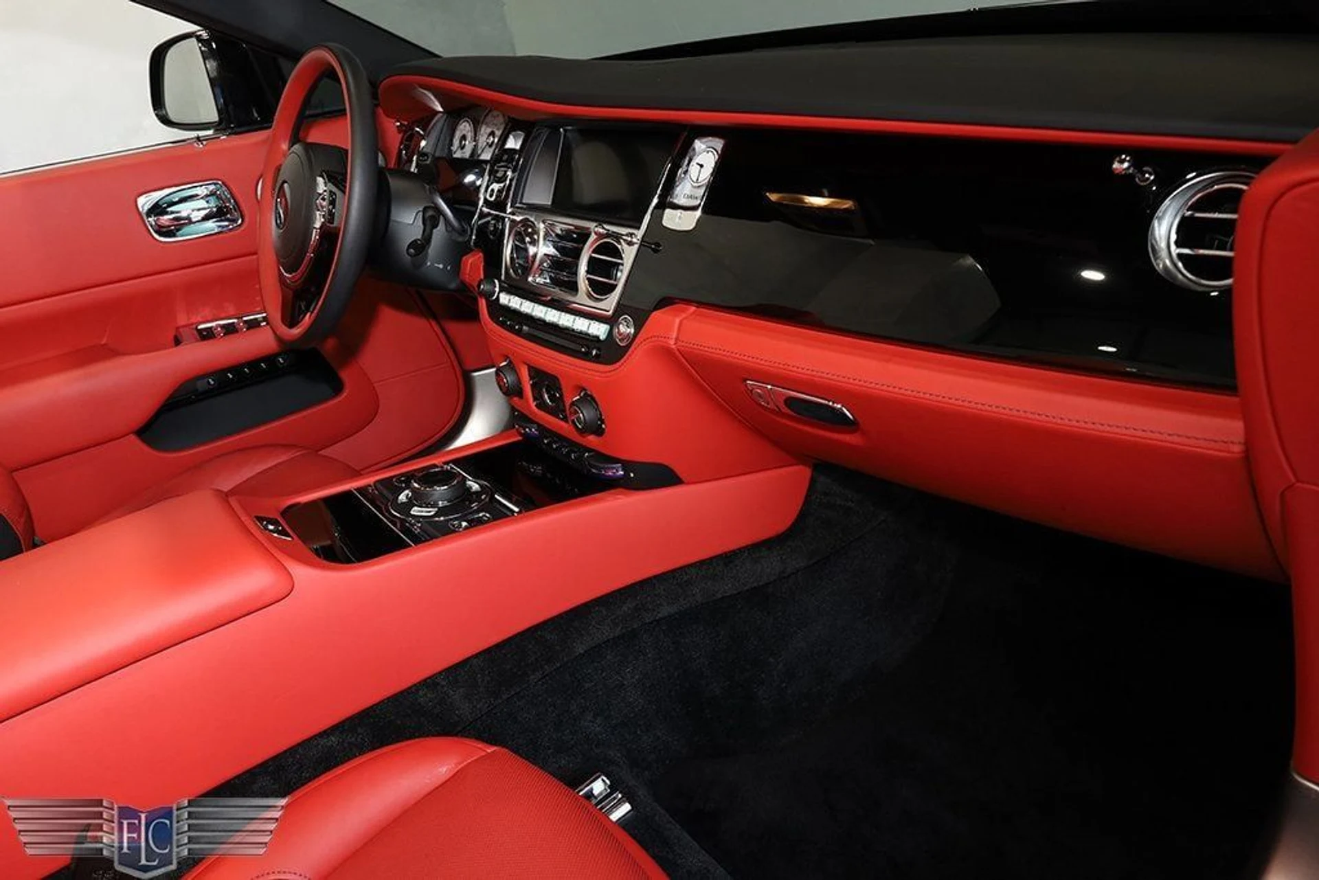 mph026_2975245733_used_2021_rolls_royce_dawn_convertible_9689_22905952_27_1024_2793b1086c