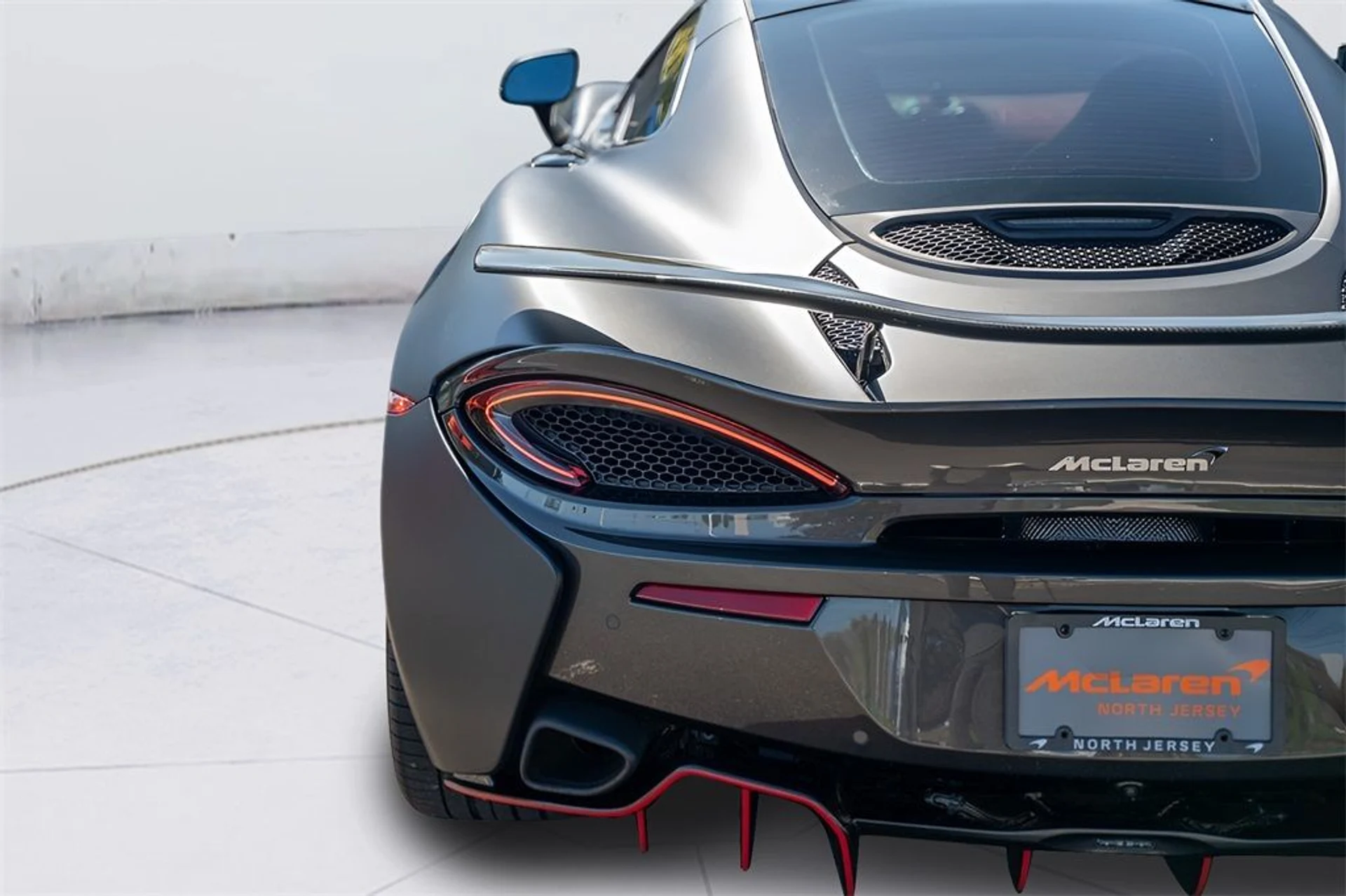 mph026_297566973_image_28_4df73f08c6