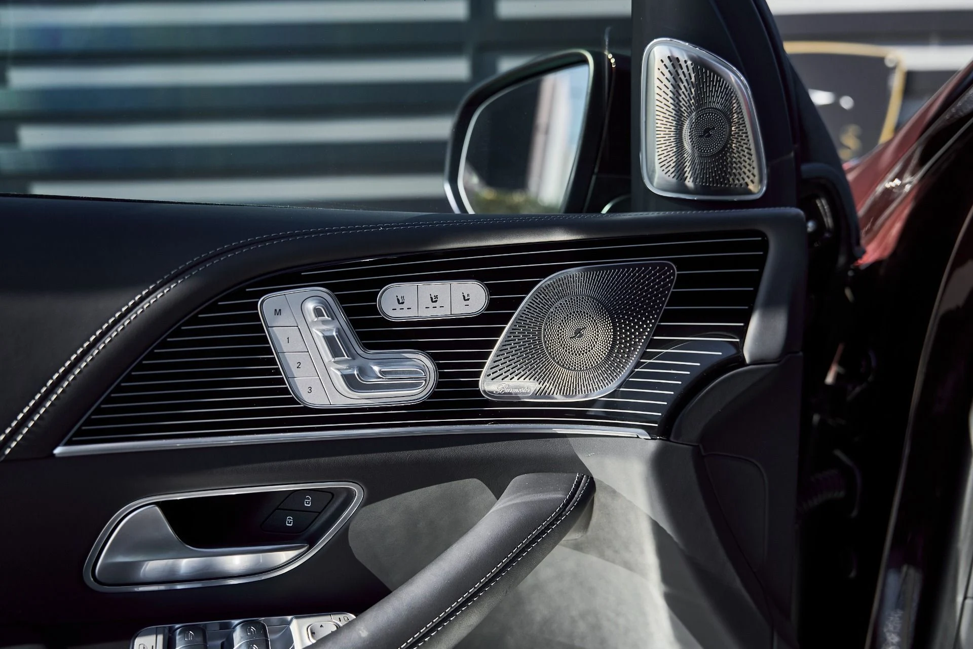 mph026_2999024330_Used_2024_Mercedes_Benz_GLS_Maybach_GLS_600_1766882803_3da02c4cb0