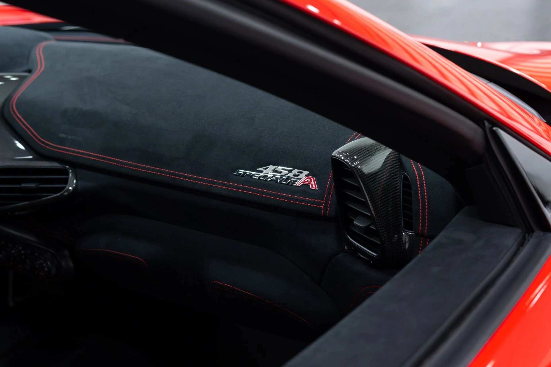 mph026_3002061409_Used_2015_Ferrari_458_Speciale_Aperta_1788474535_57e9f95cd7