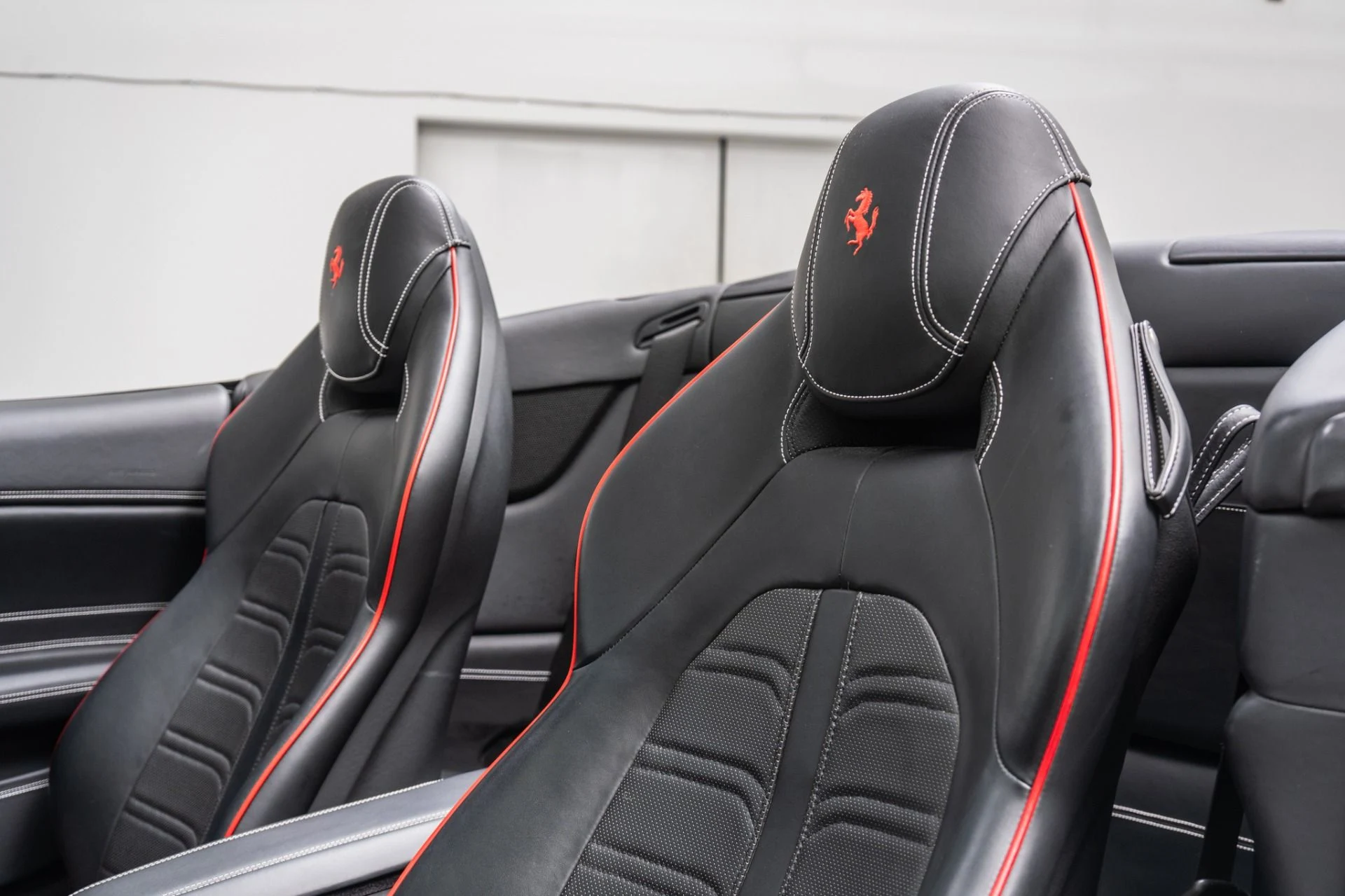 mph026_3016850160_Used_2016_Ferrari_California_T_257_K_MSRP_Ventilated_Seats_Carbon_Fiber_Driving_Zone_1790094264_996c483761