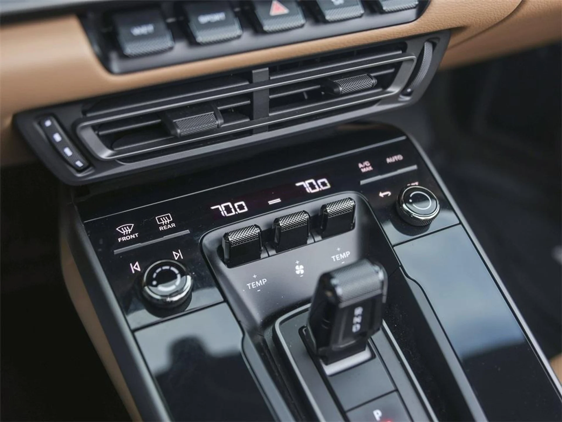 mph026_3016907508_r5q_RE_9_J_Yb_NED_1_Rp_Tc_Qu_D_Dll0_PPU_cf19050d84