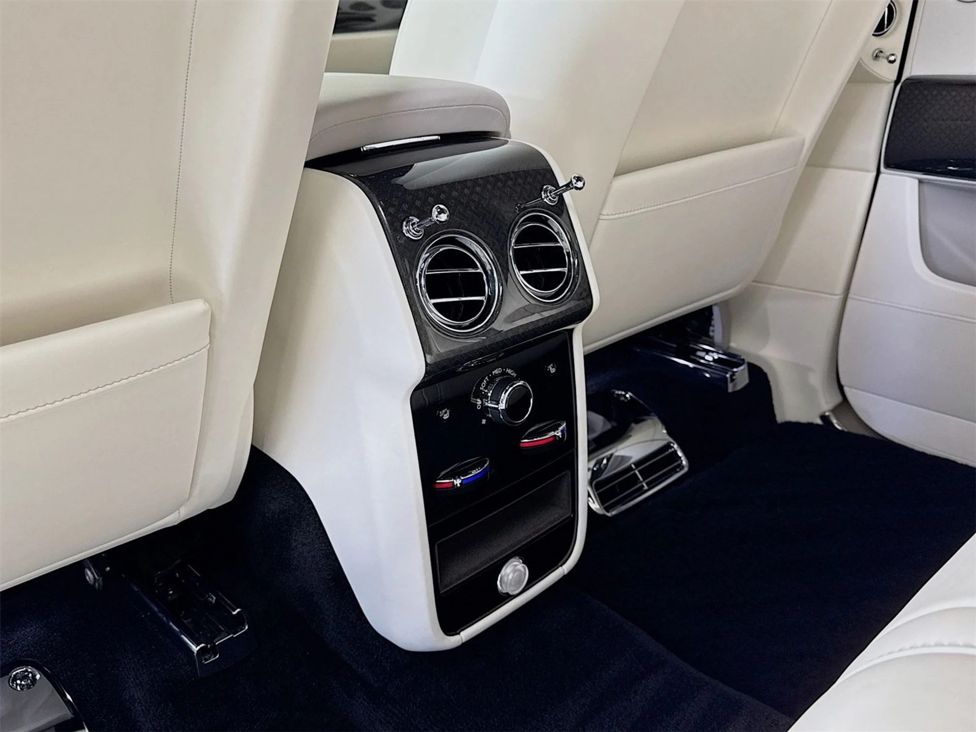 mph026_3019340272_fd9b502d3733081797299635e3241deex_57bc0f57fd