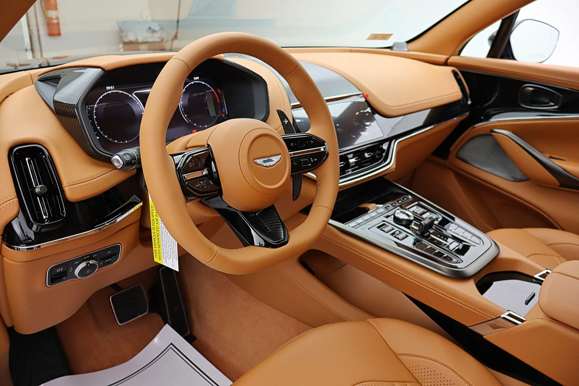 mph026_3020357753_New_2026_Aston_Martin_DBX_S_1a890471a6