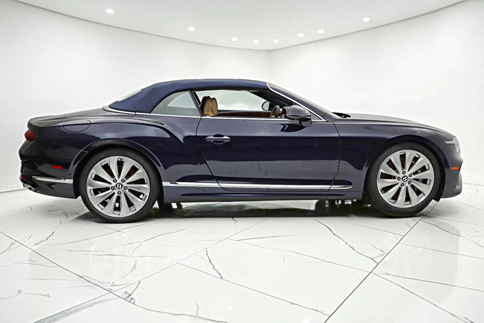 mph026_3021723783_New_2026_Bentley_Continental_GTC_32f112abd8