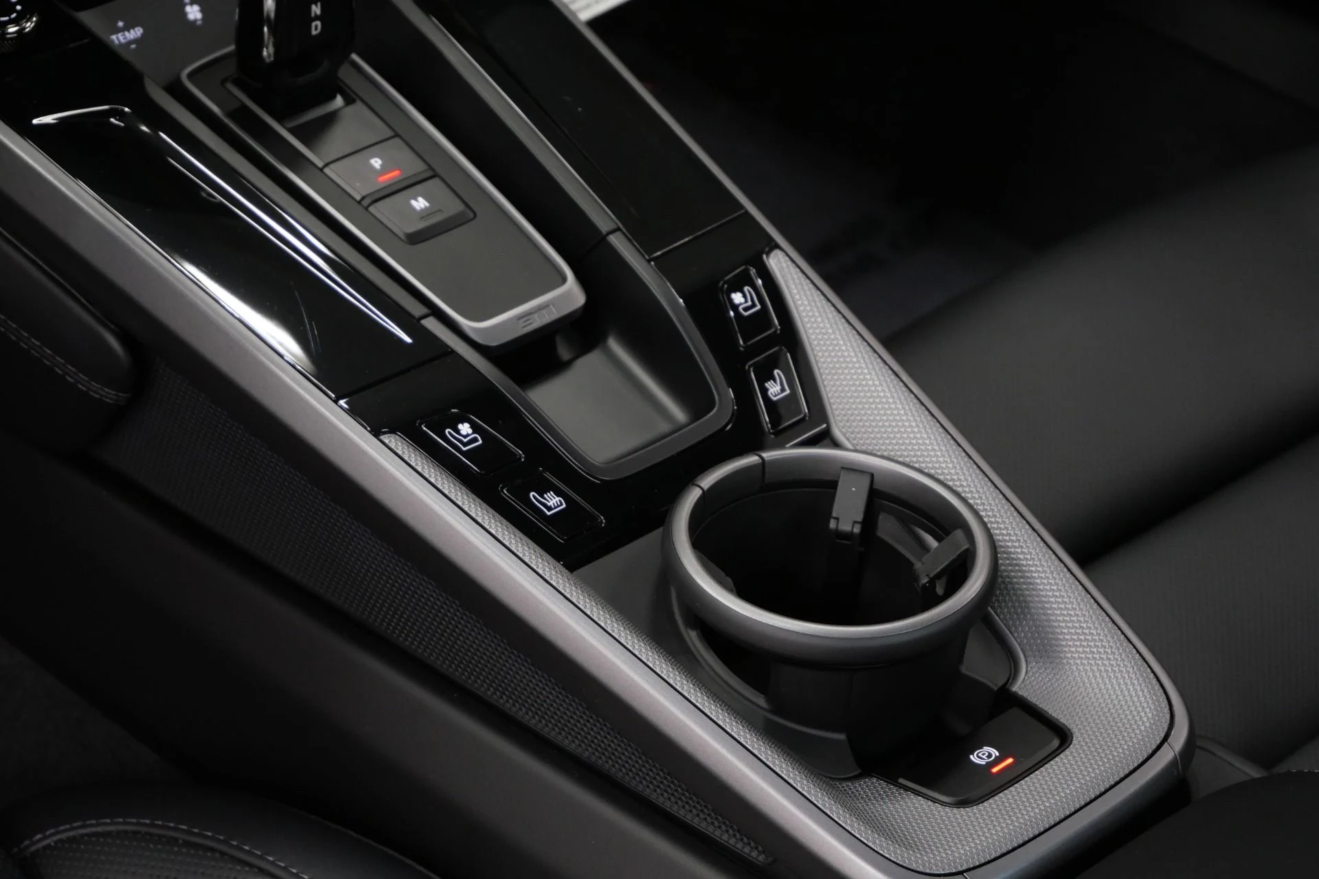 mph026_3023149449_Used_2025_Porsche_911_Carrera_Low_Miles_Premium_Package_Front_Axle_Lift_1756231403_55e3490837