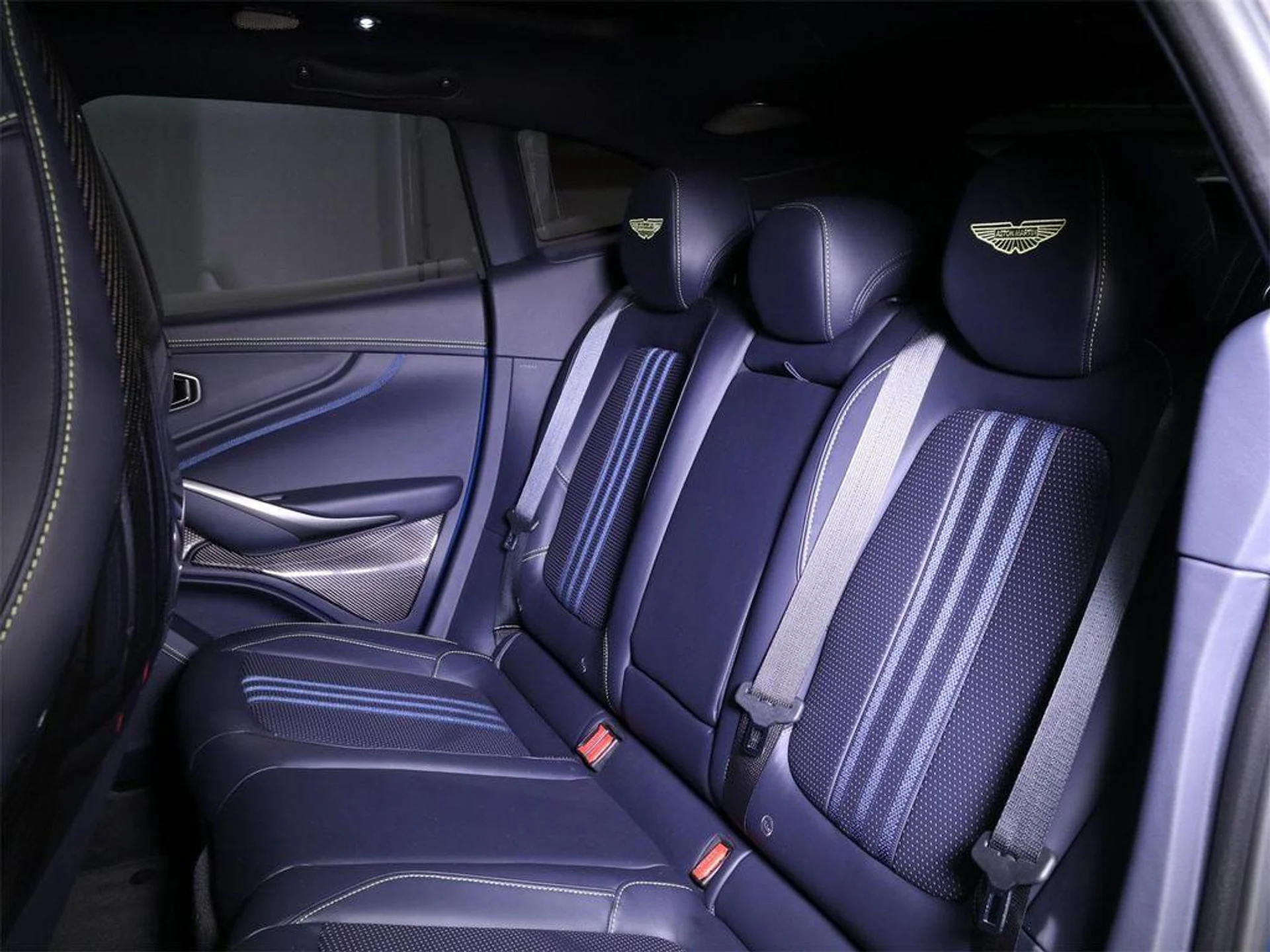 mph026_3025413914_y0_Hw_Uy_DZ_1jv01_TVI_0xgj0wy_YLL_0_fbbbfd28a5